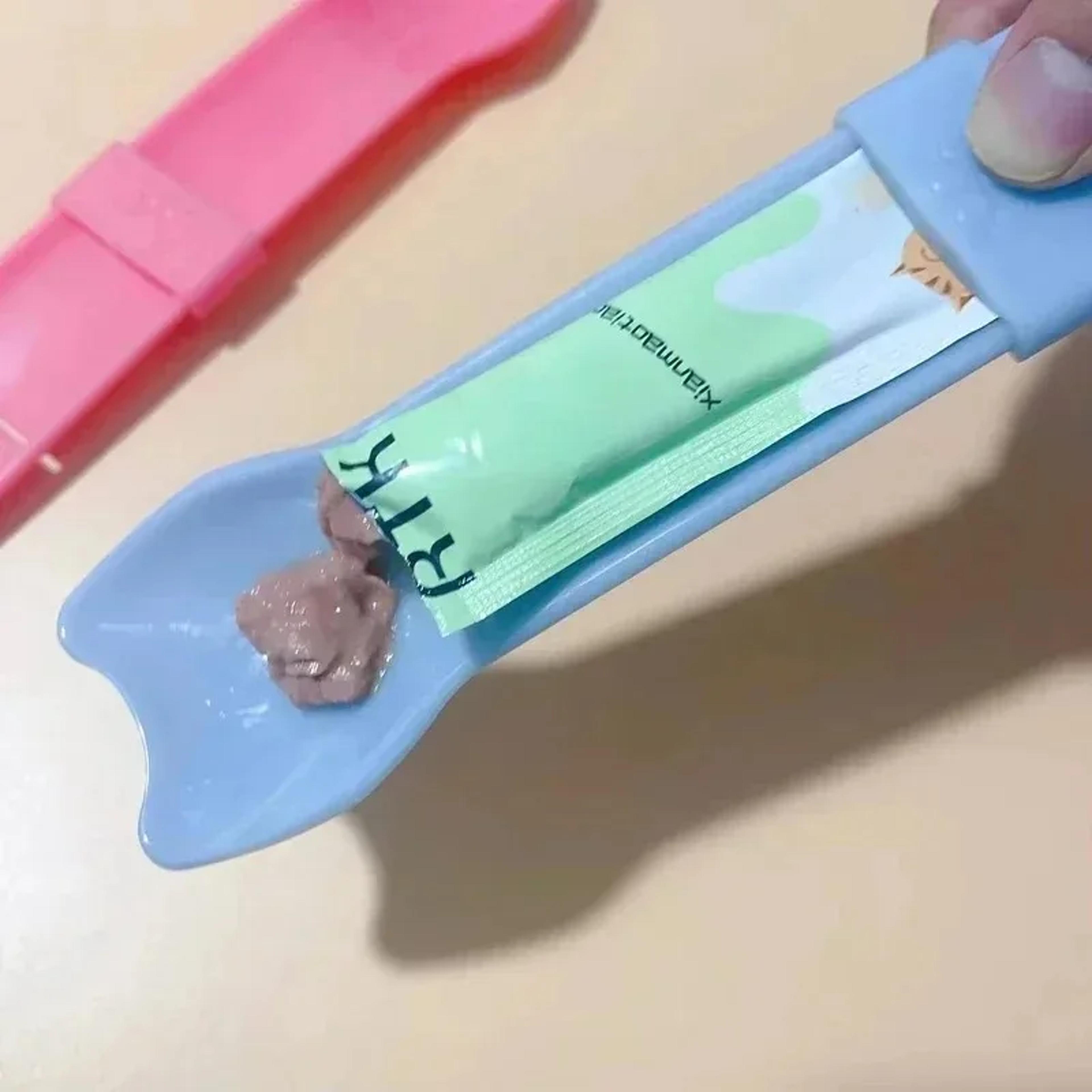 Supplies Cat Strip Squeeze Spoon Wet Cat Treats Pet Cats Liquid Snack Feeding Tool Pet Feeder Strip 2
