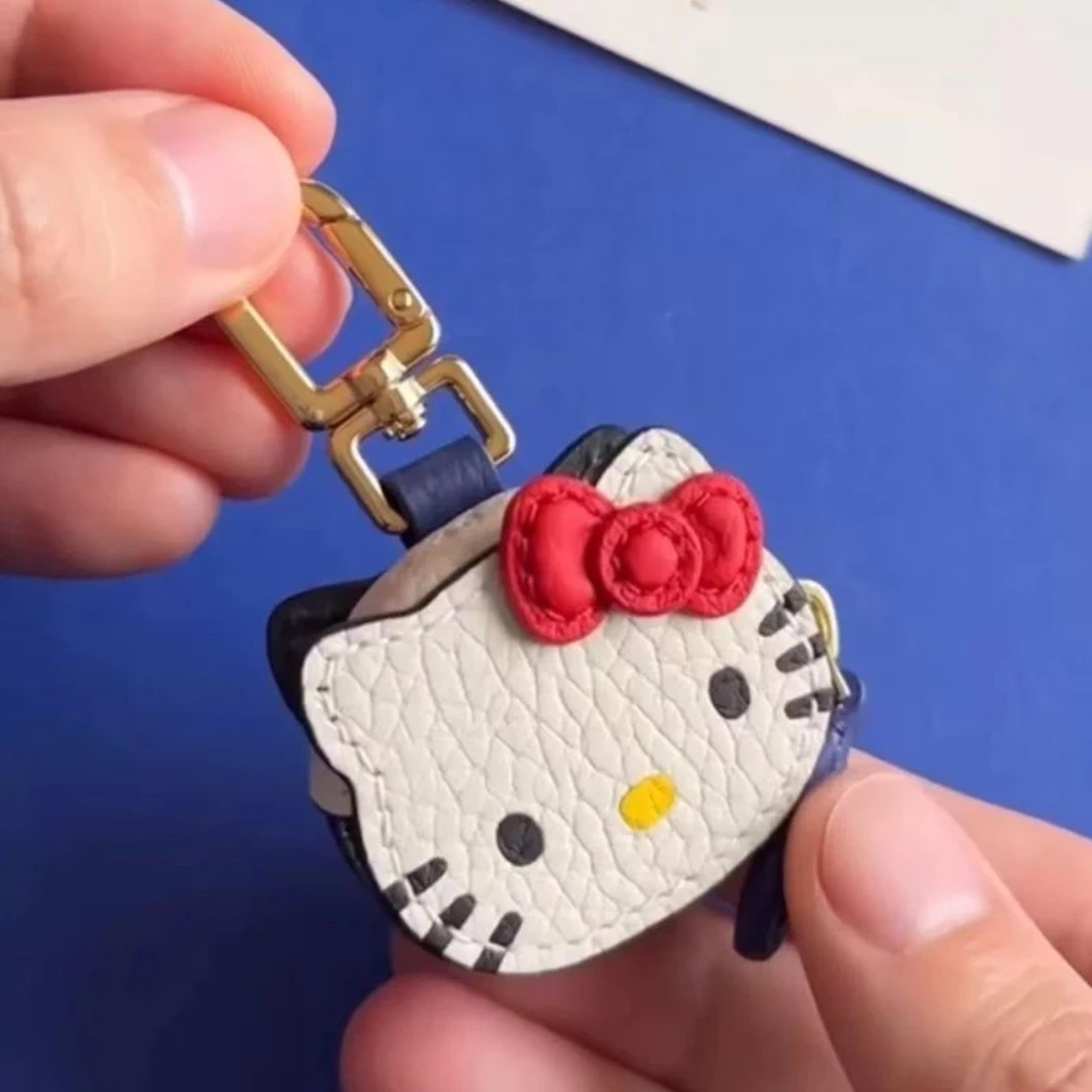 Pendant Accessories Kawaii Charm Vintage Leather Hello Kitty Keychain Decoration Birthday Gift Japa 2