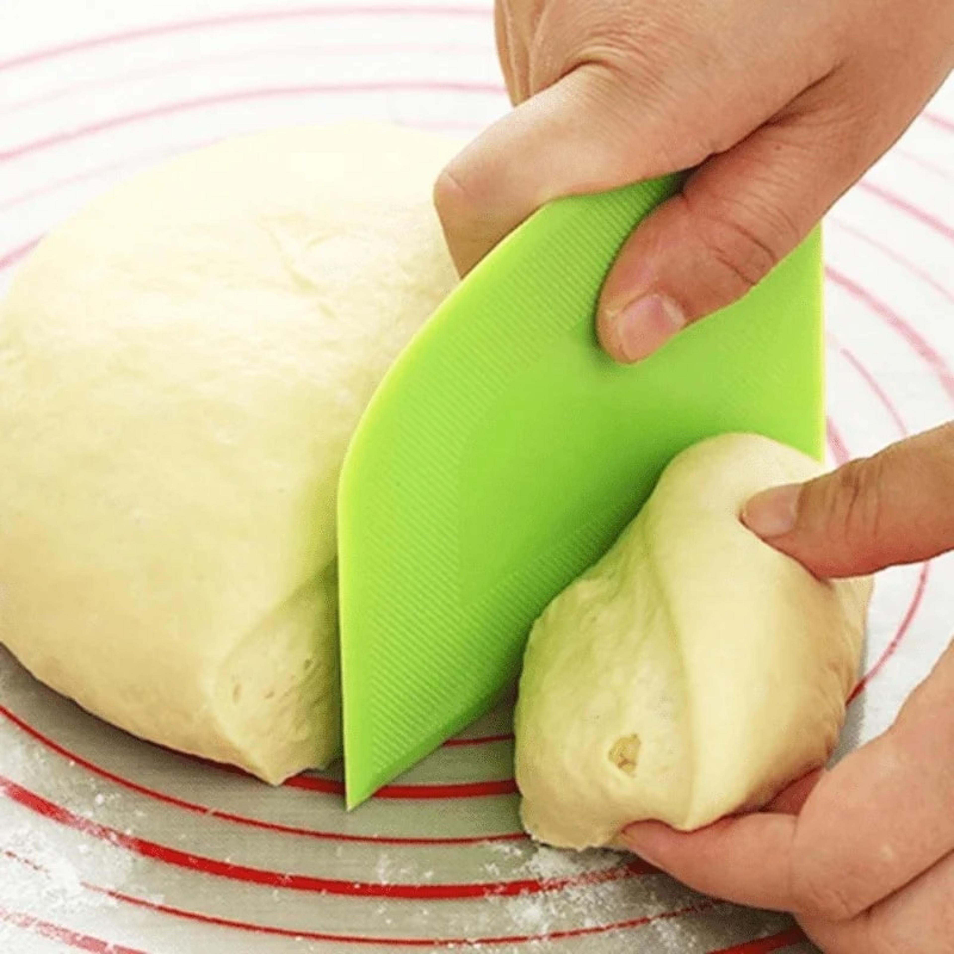 Dough Knife Plastic Cake Cream Spatula Butter Scraper For Baking Tools With Smooth Edge 0