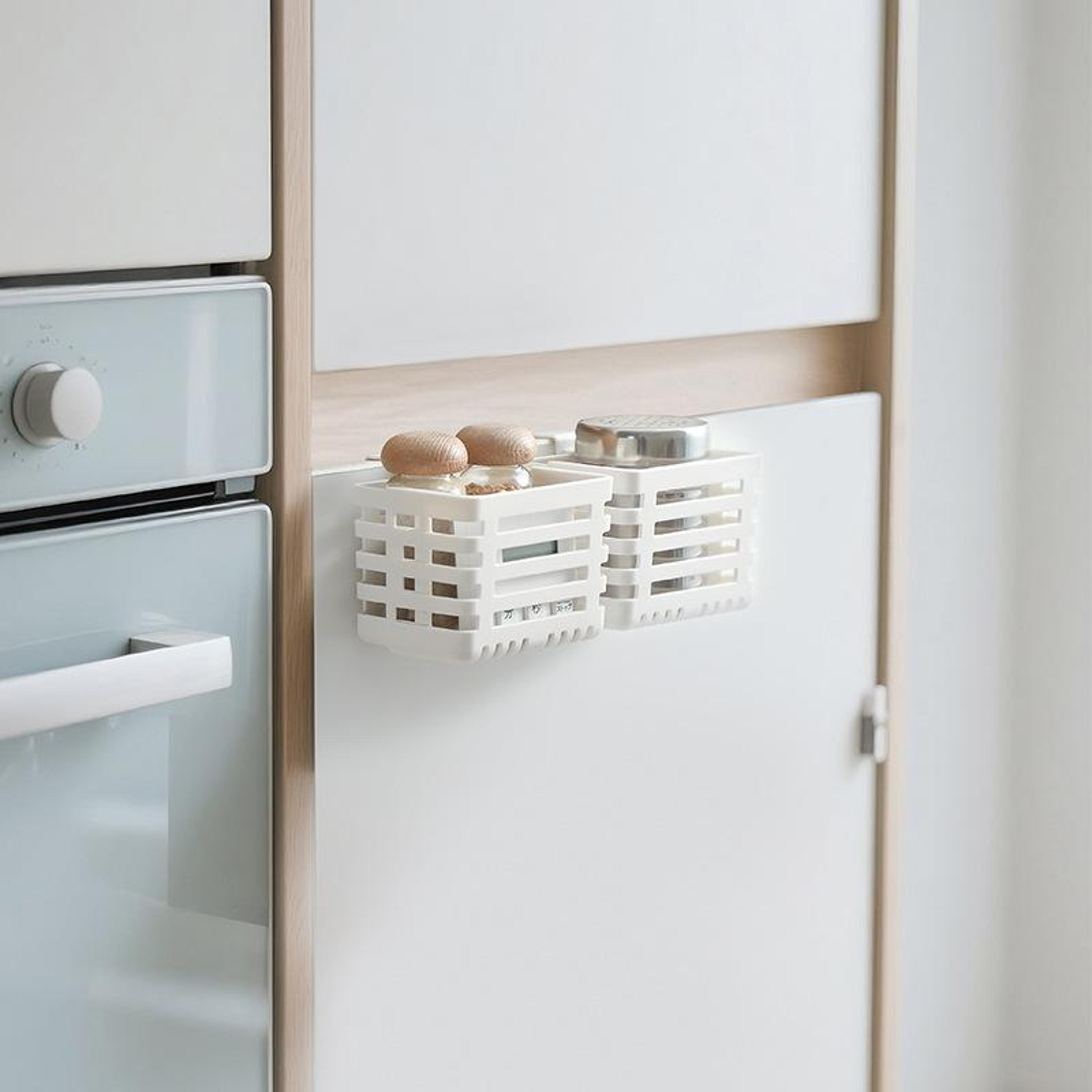 Small Item Storage Case Kitchen Telescopic Sink Drain Hanging Storage Box For Refrigerator Side Doo 2
