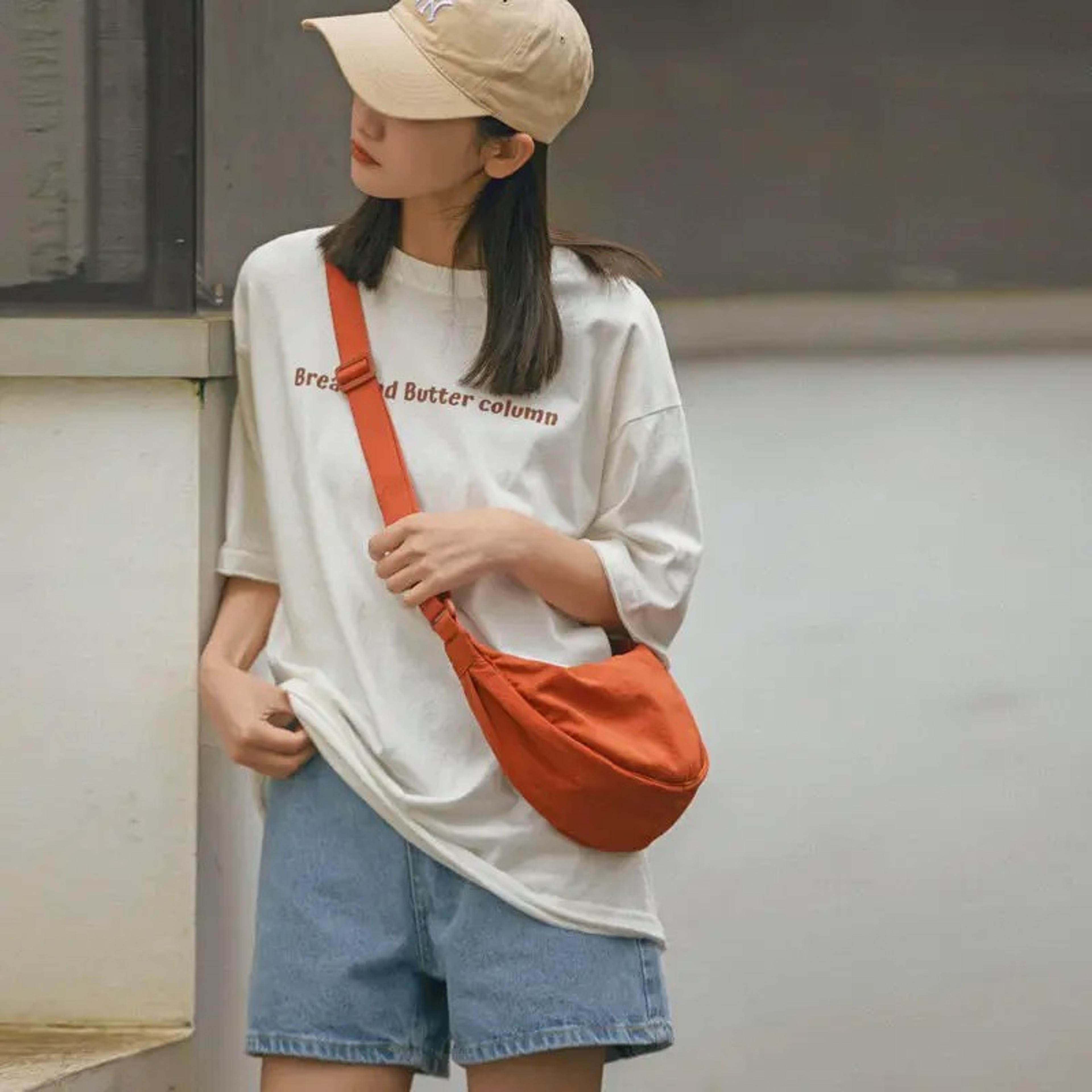 Travel Crossbody Female Half Moon Bag Solid Color Chest Bag For Large Capacity 2