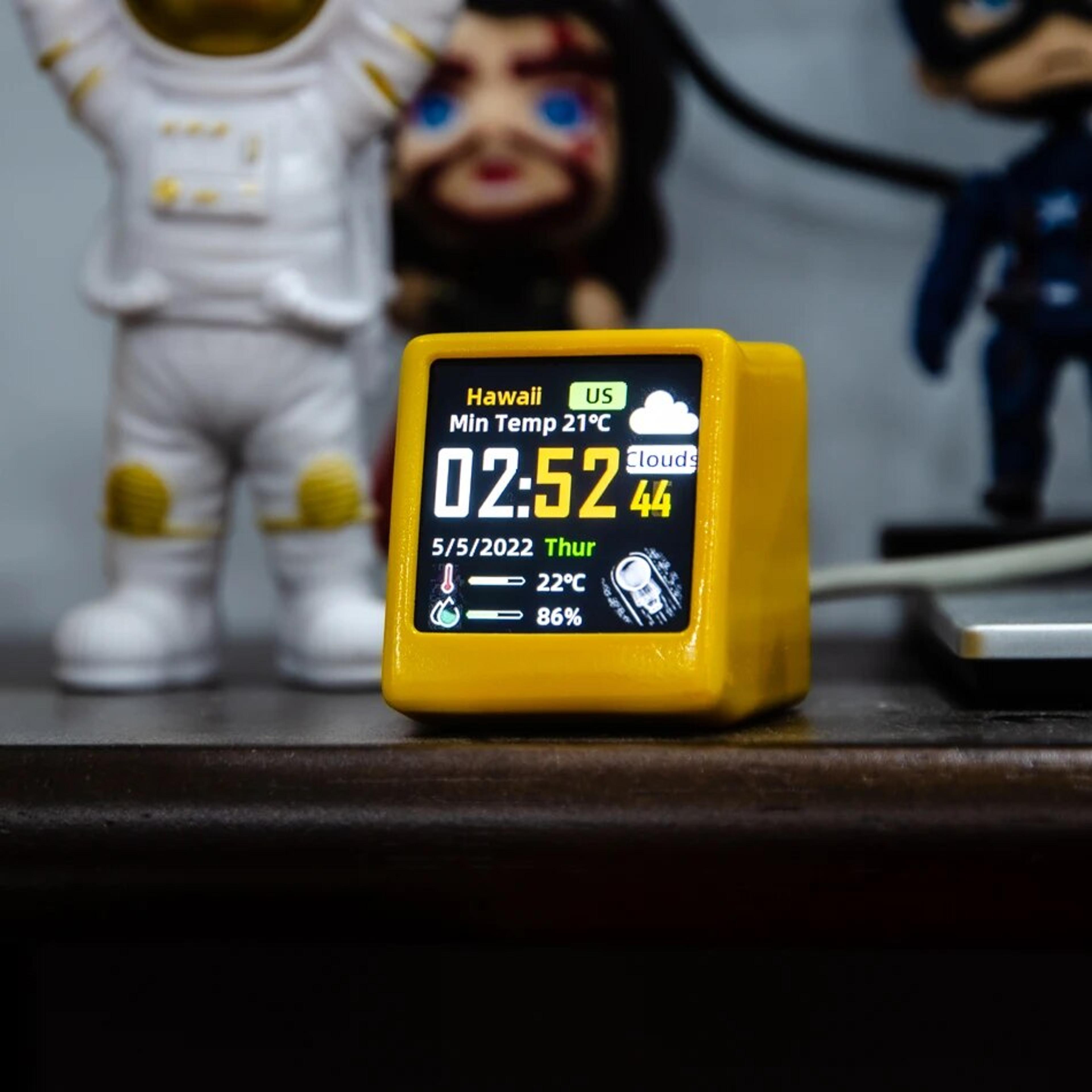 super cool mini wifi weather clock with ips lcd screen  digital desk gadget for modern home decor