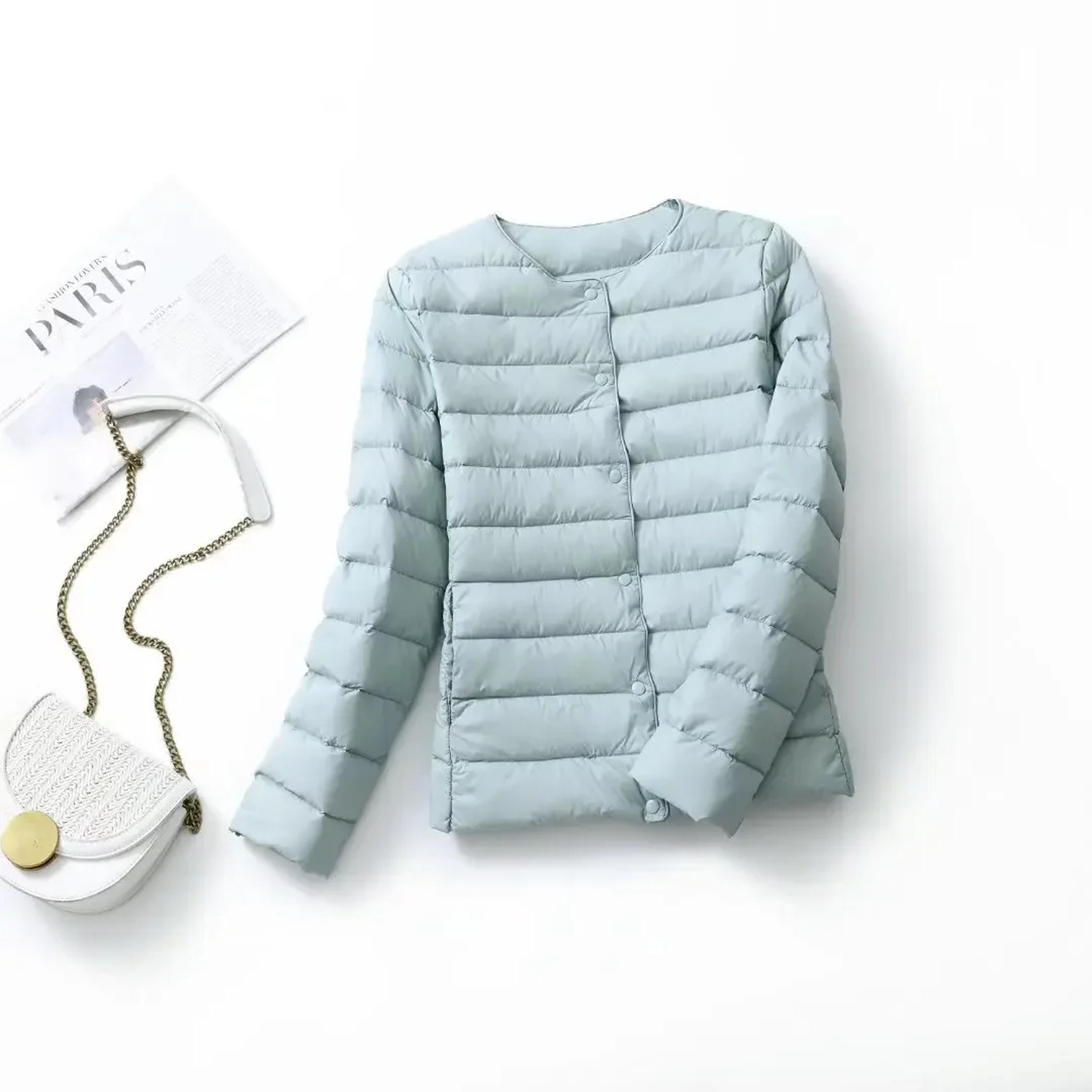Lightweight Packable Down Jacket For Women Slim Fit White Duck Down Winter Coat 3