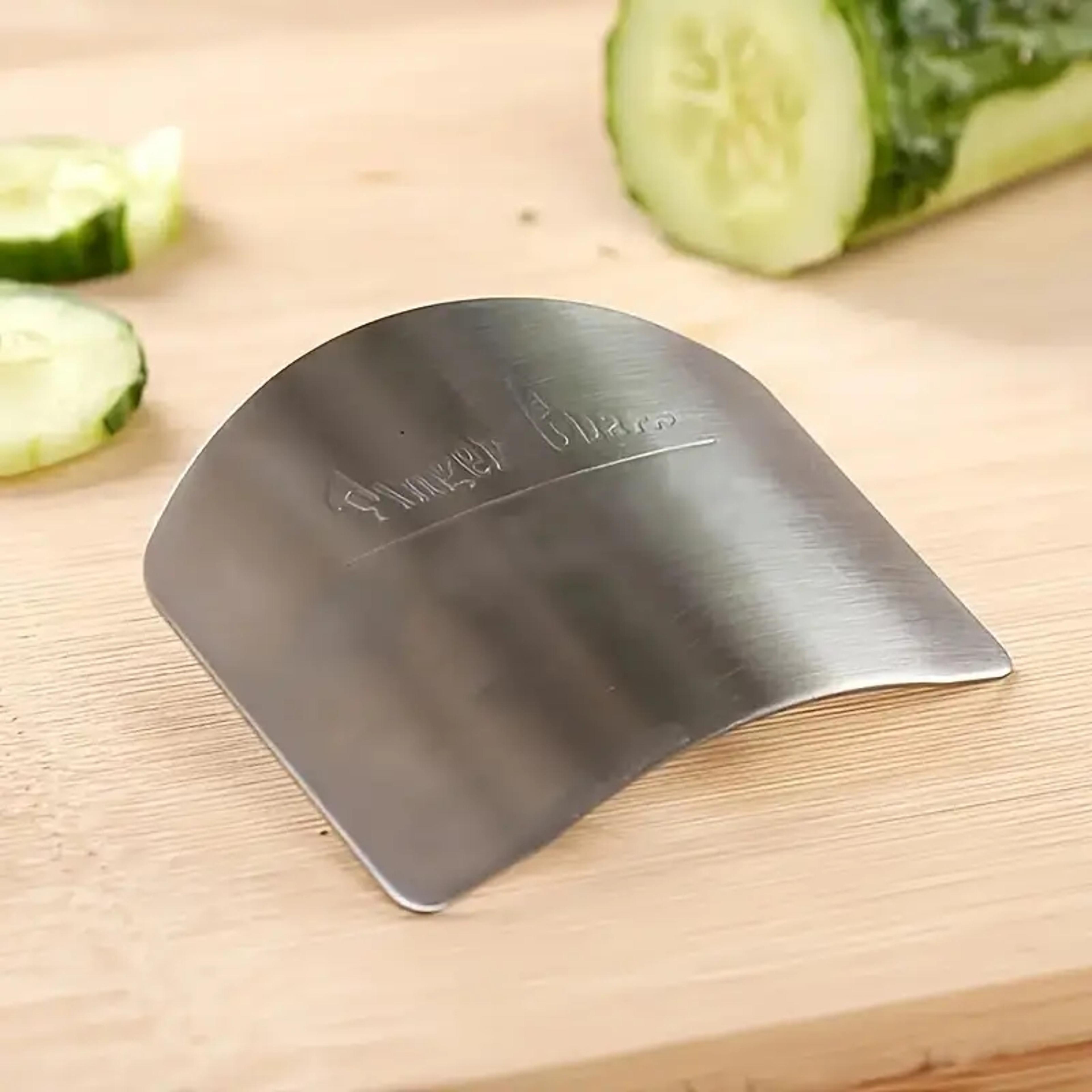 Premium Stainless Steel Vegetable  Finger Guard For Cutting Safety Protector 3