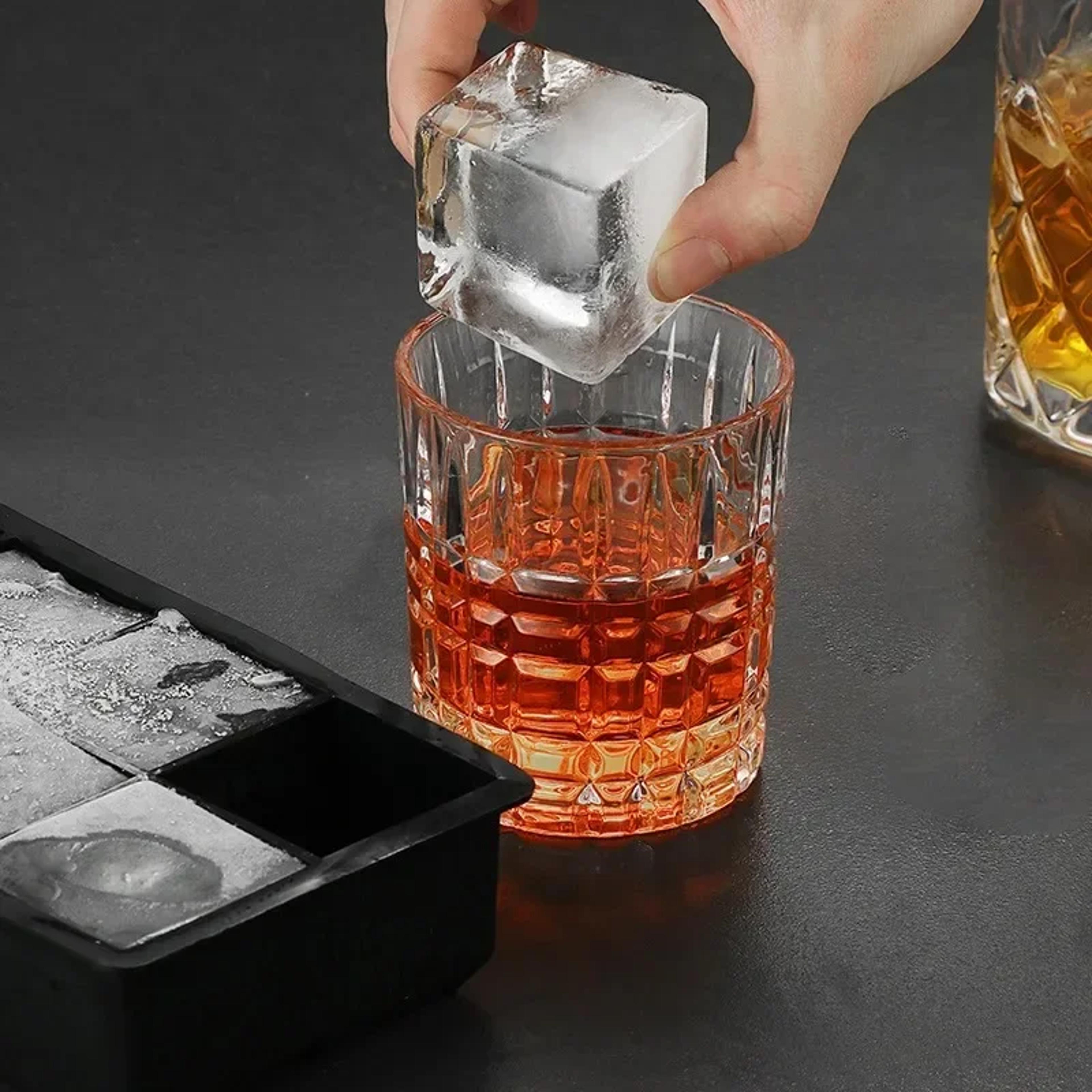 Large Silicone Ice Cube Tray Grid Whiskey Ice Mold For Drinks  Bar Use 1