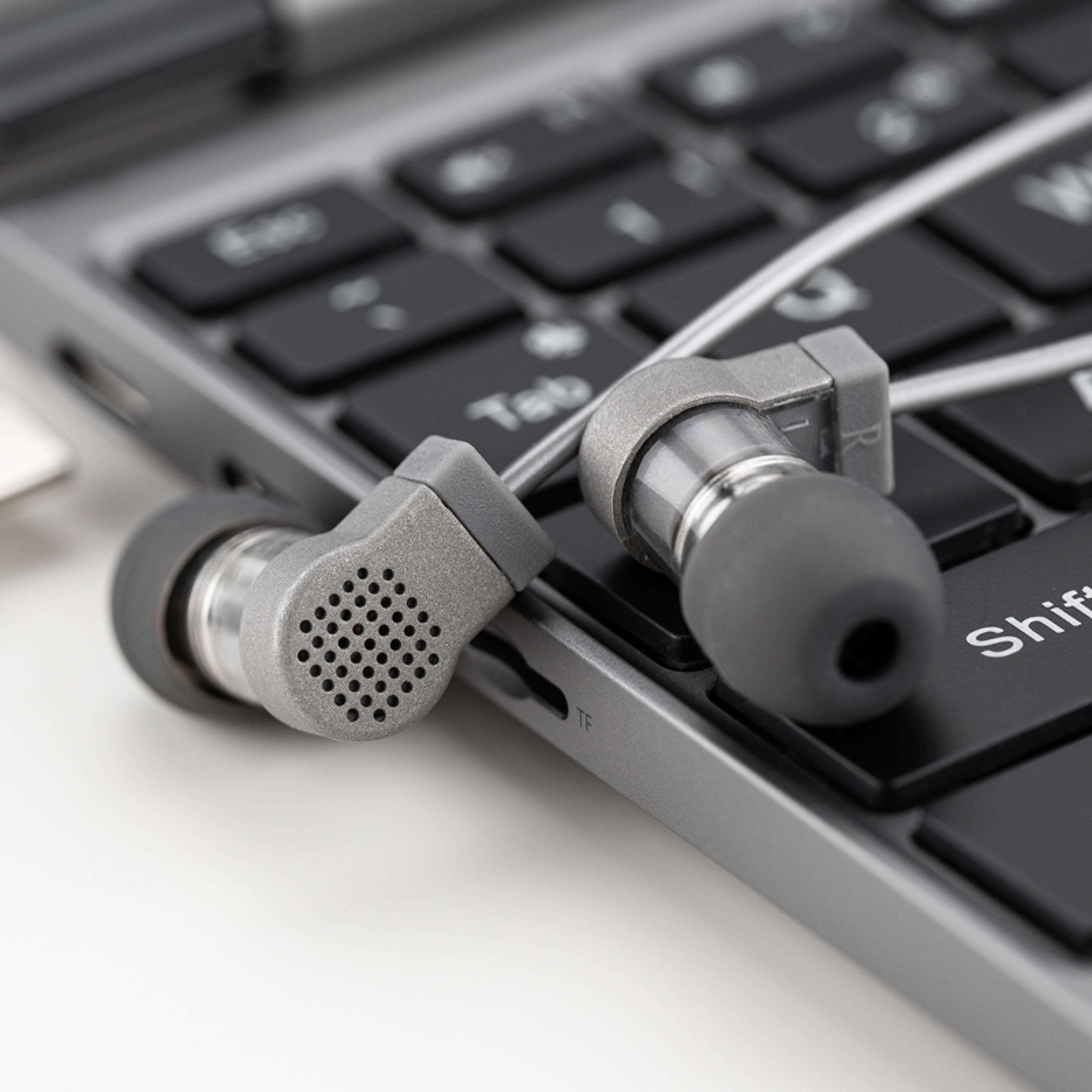 Quark USB C HiFi Earphones Audio Decoding In Ear Headphones 2