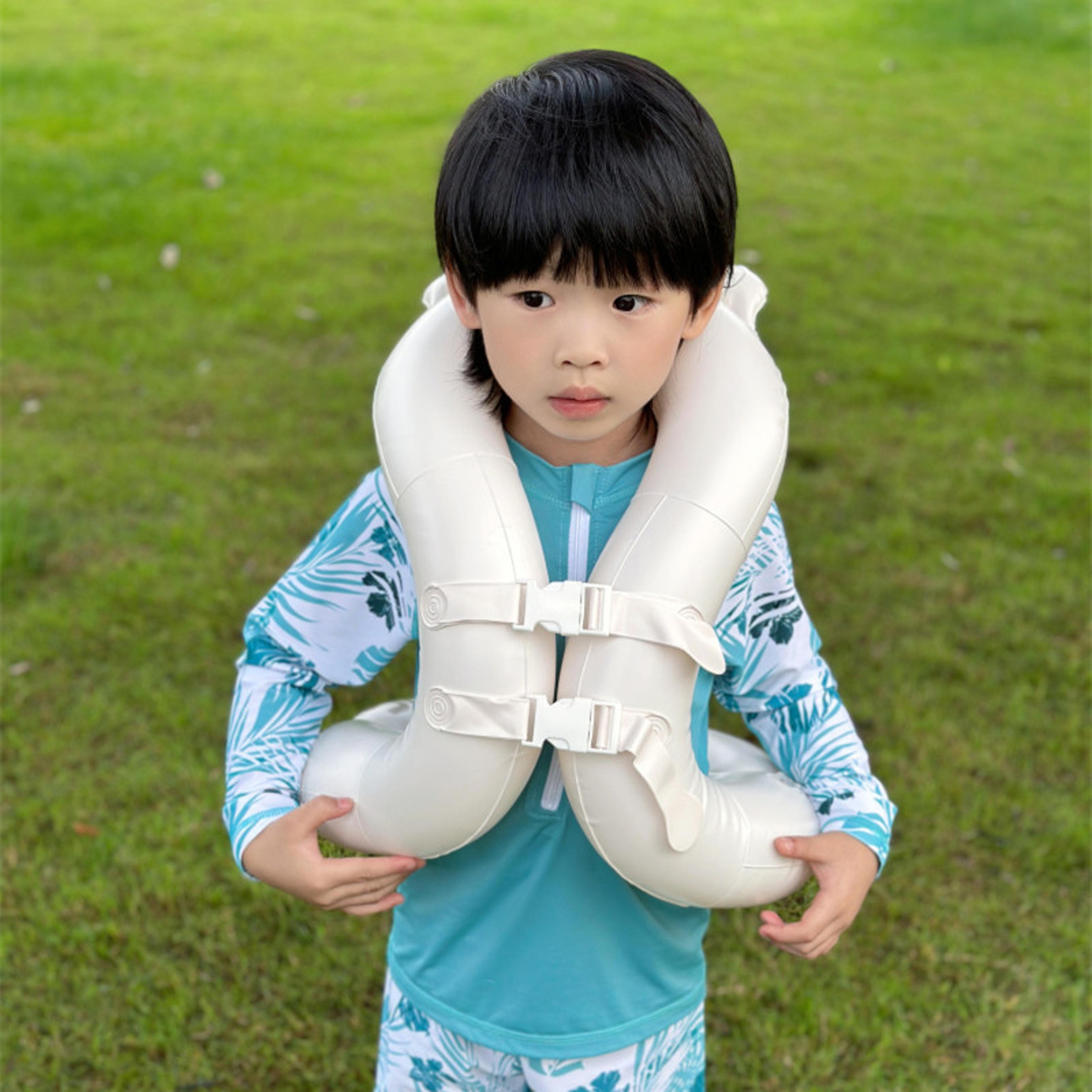 Inflatable Swim Vest For Kids Adjustable Pool Float Vest For Swimming Training  Summer Water Fun 1