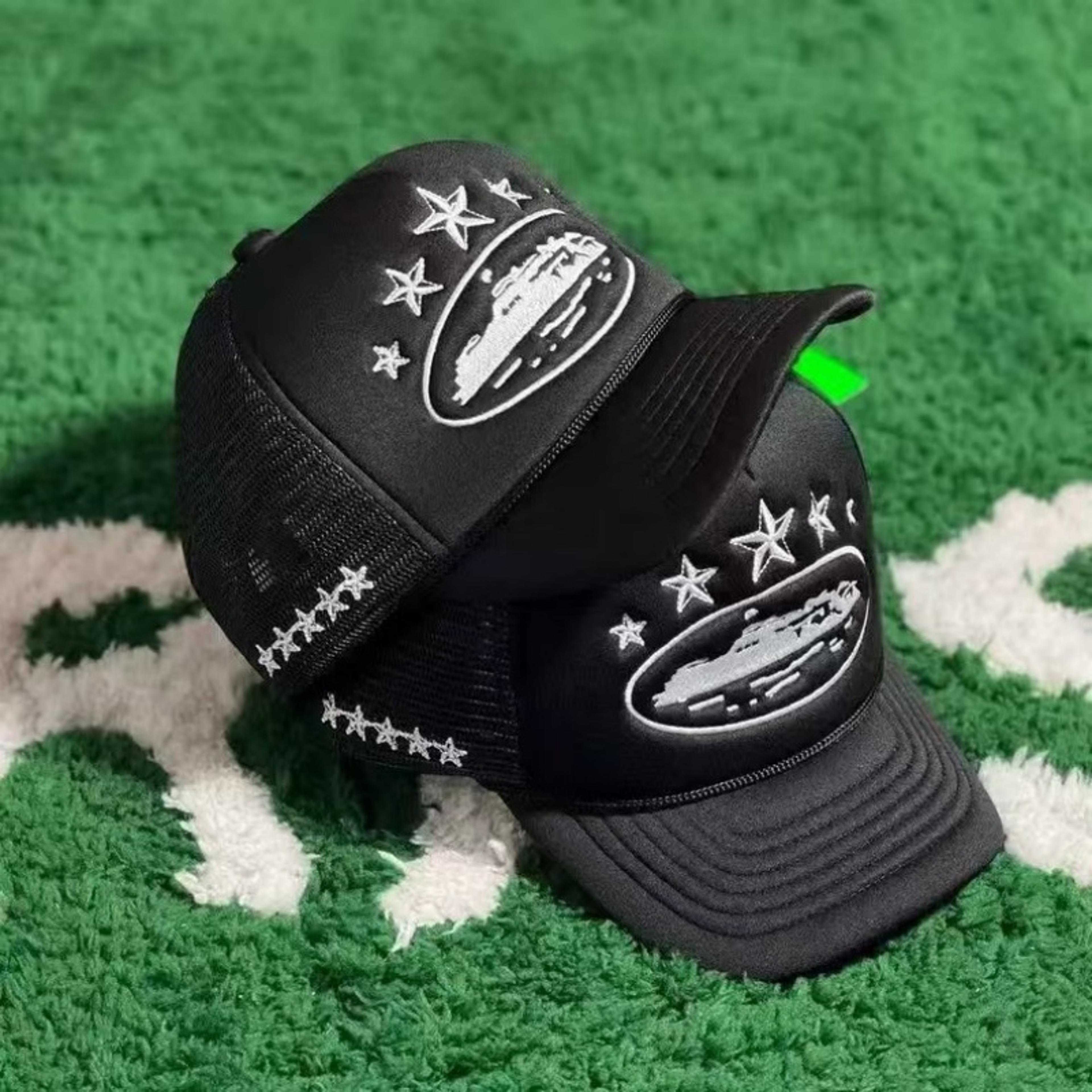 UrbanFlex Trucker Hat Breathable Mesh Baseball Cap With Adjustable Snapback For Men  Women 1