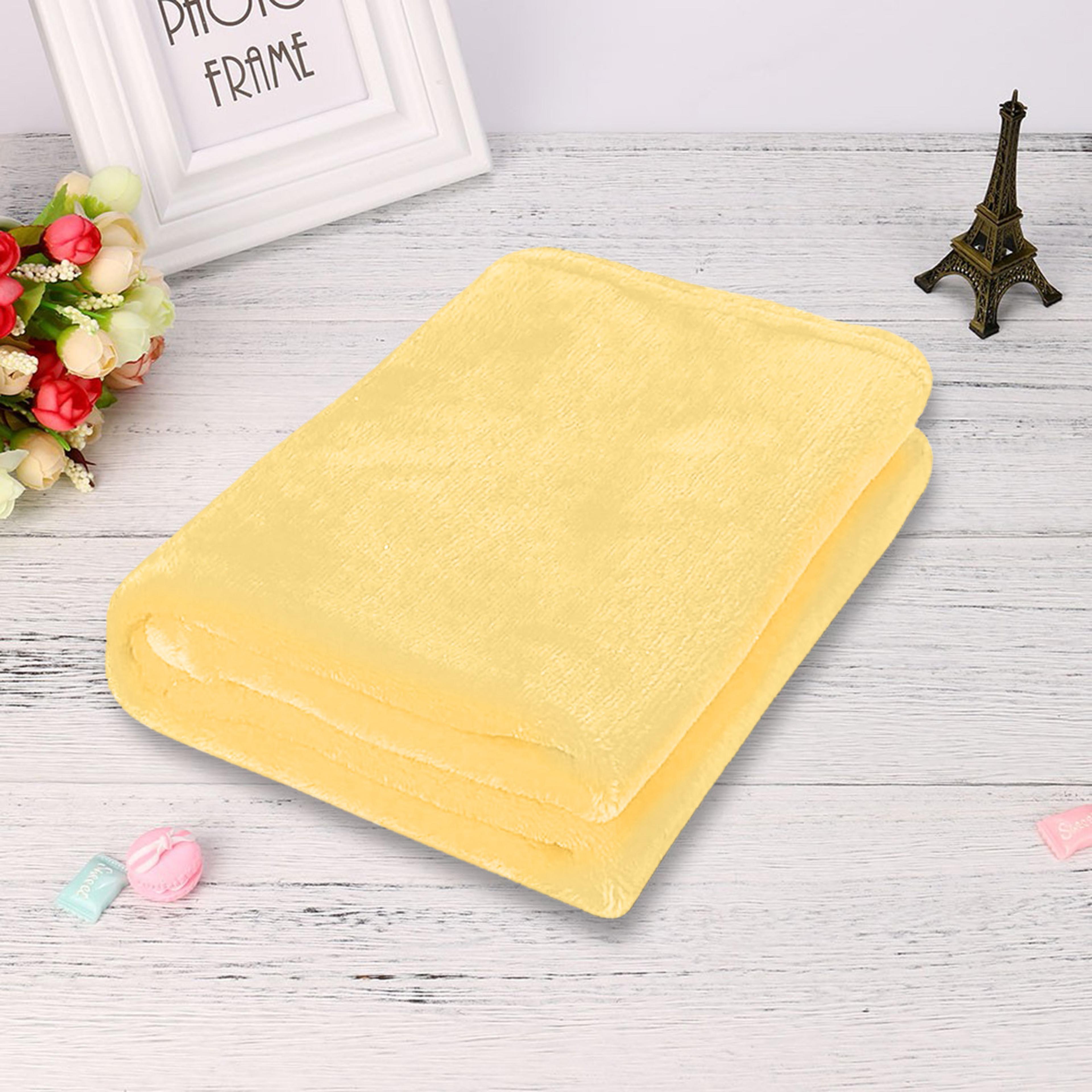 Ultra Soft Fleece Throw Blanket Plush Microfiber Couch  Bed Blanket For Cozy Everyday Comfort 2