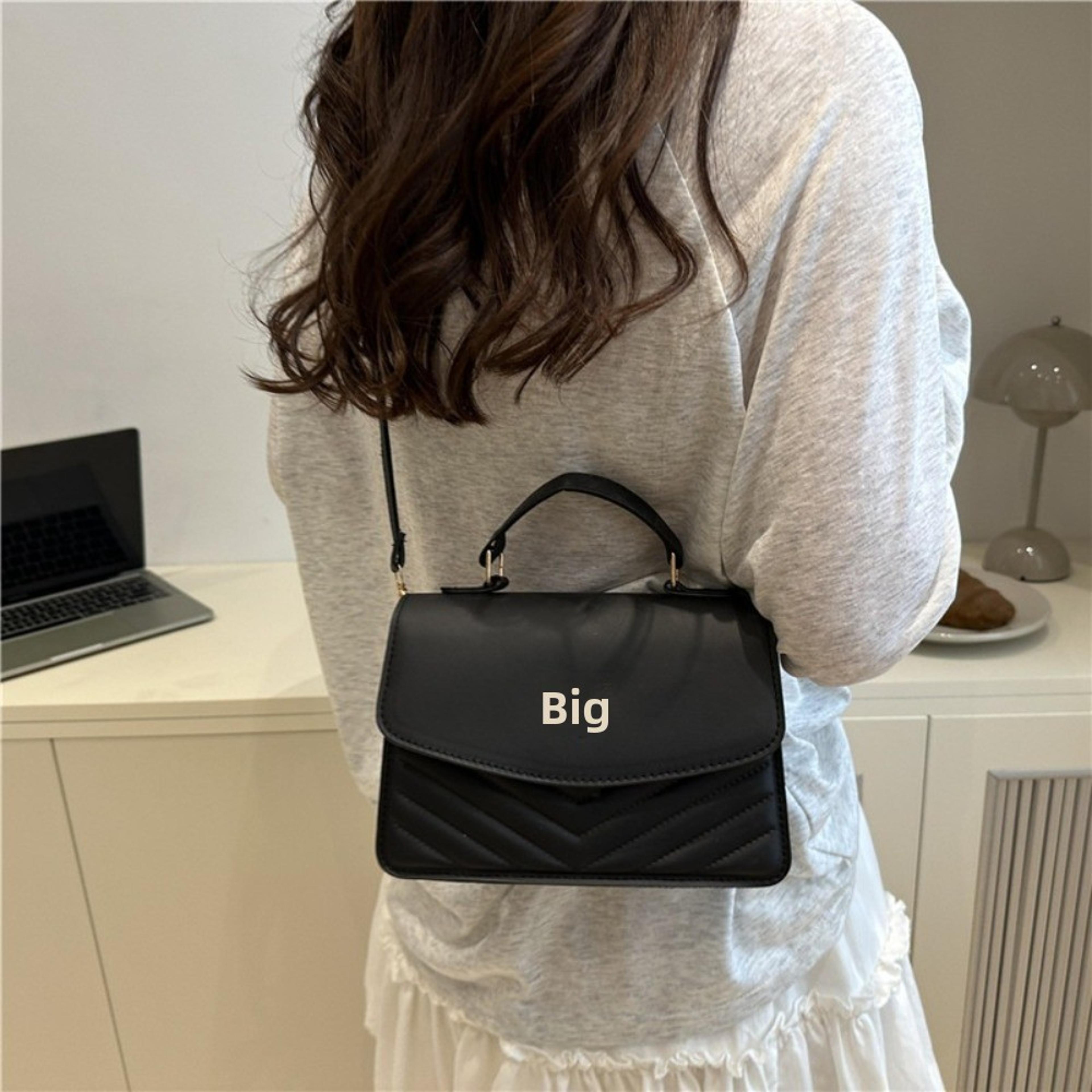 Everyday Chic Womens PU Leather Handbag Large Capacity Square Tote Bag 1