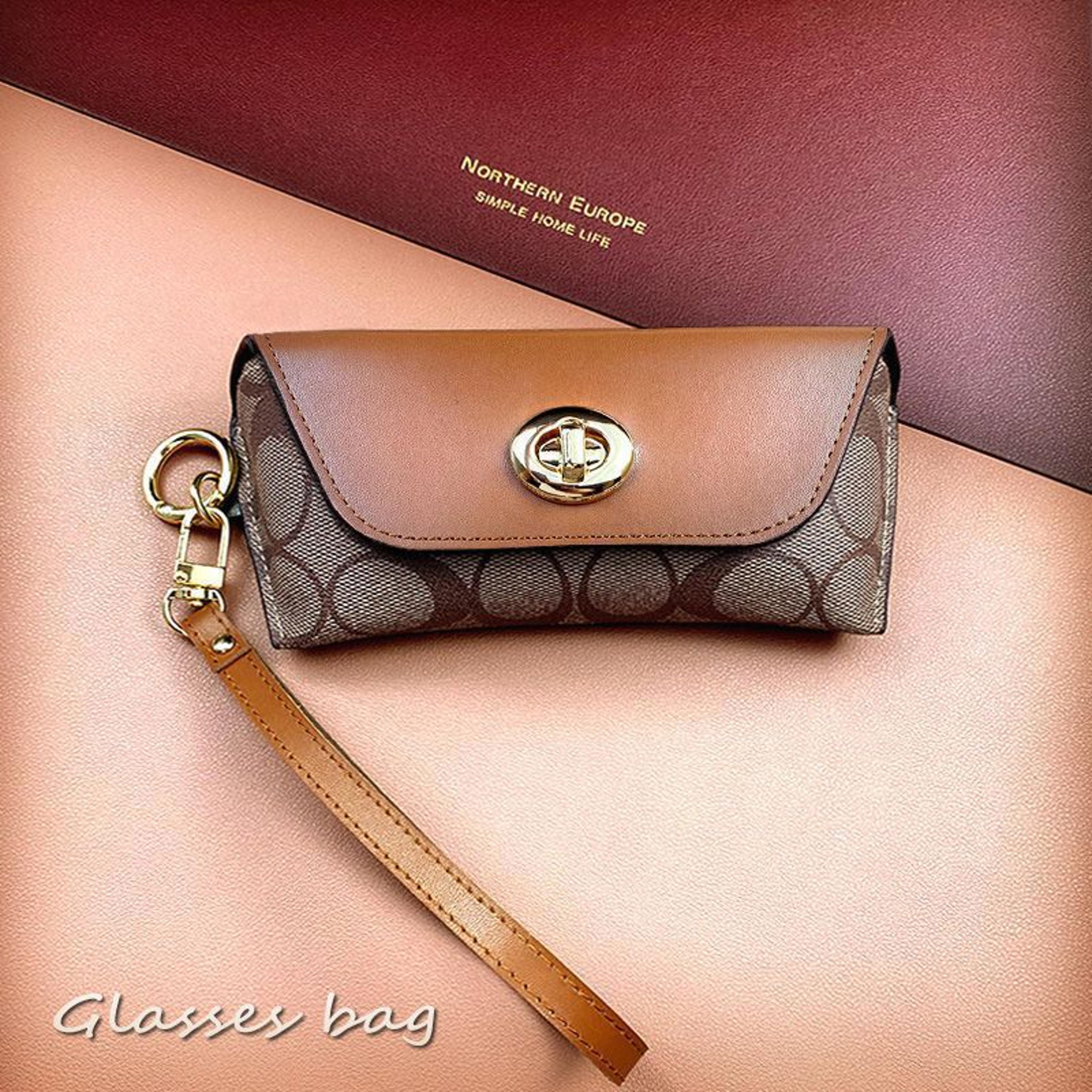 Retro Drop Proof Sunglasses Case With Gold Pendant Portable Eyeglasses Storage 1