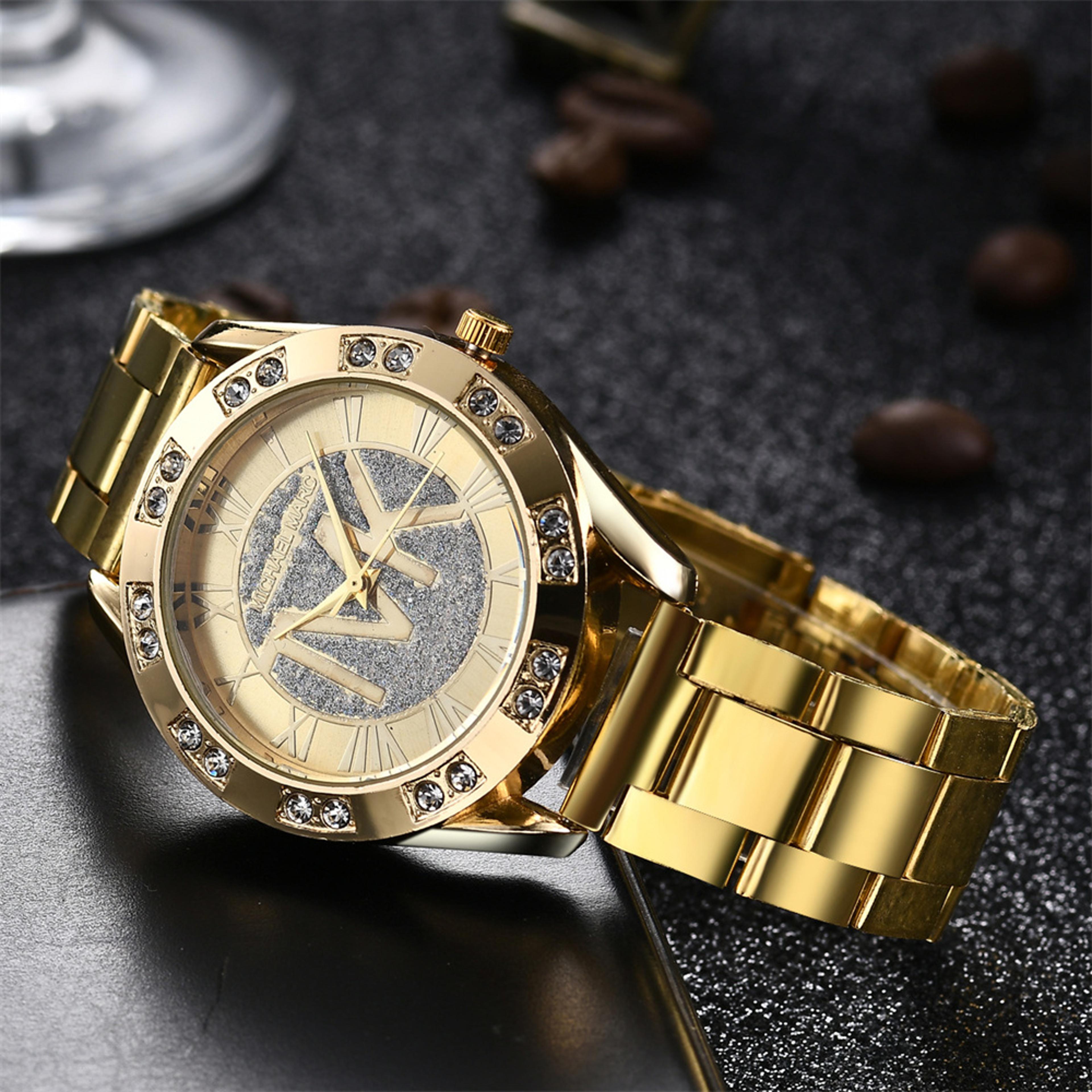 elegant diamond womens quartz watch with gold stainless steel bracelet