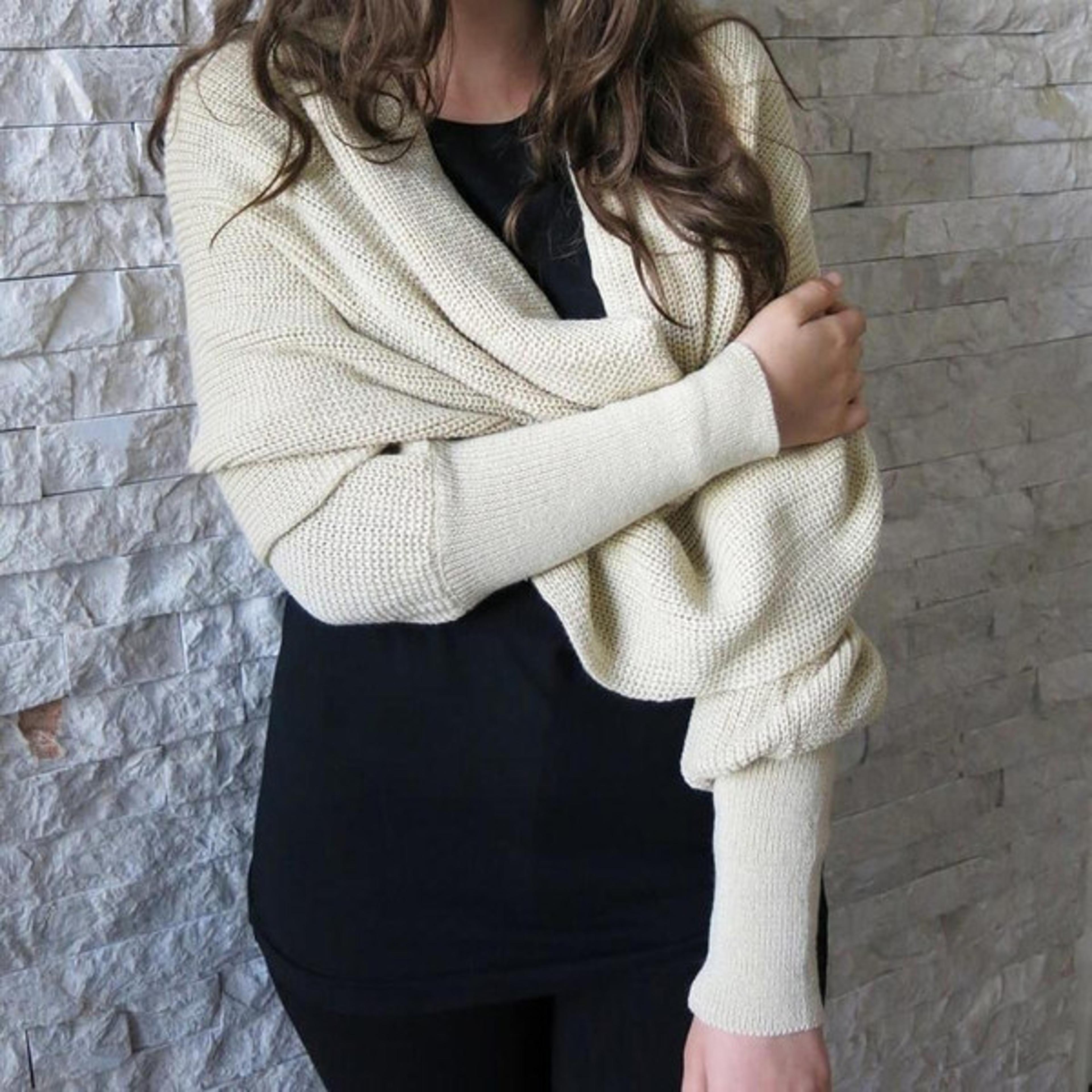 Convertible Scarf Sweater (11).jpg
