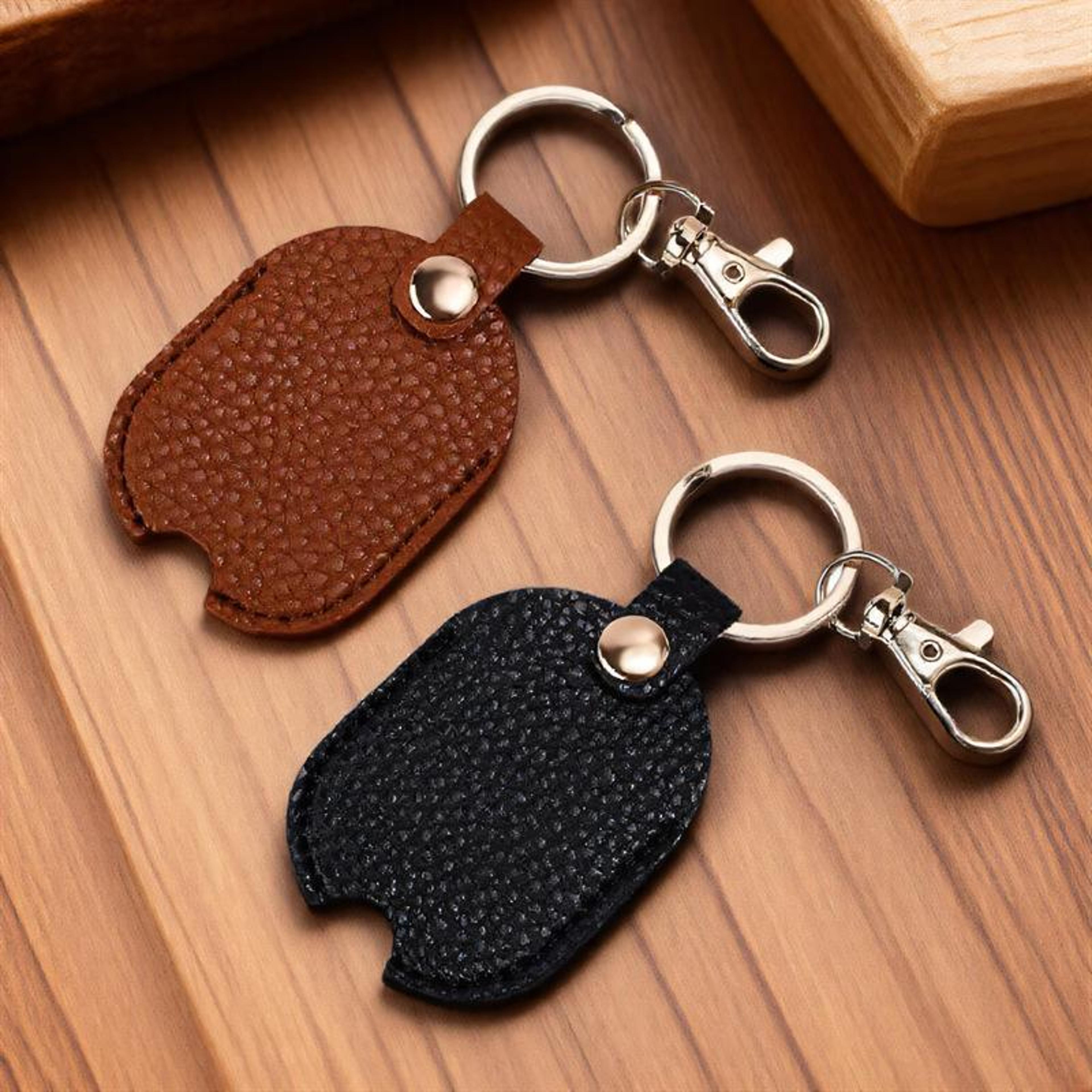 Premium Universal Leather Keychain With Replaceable Keys  Protective Cover 1