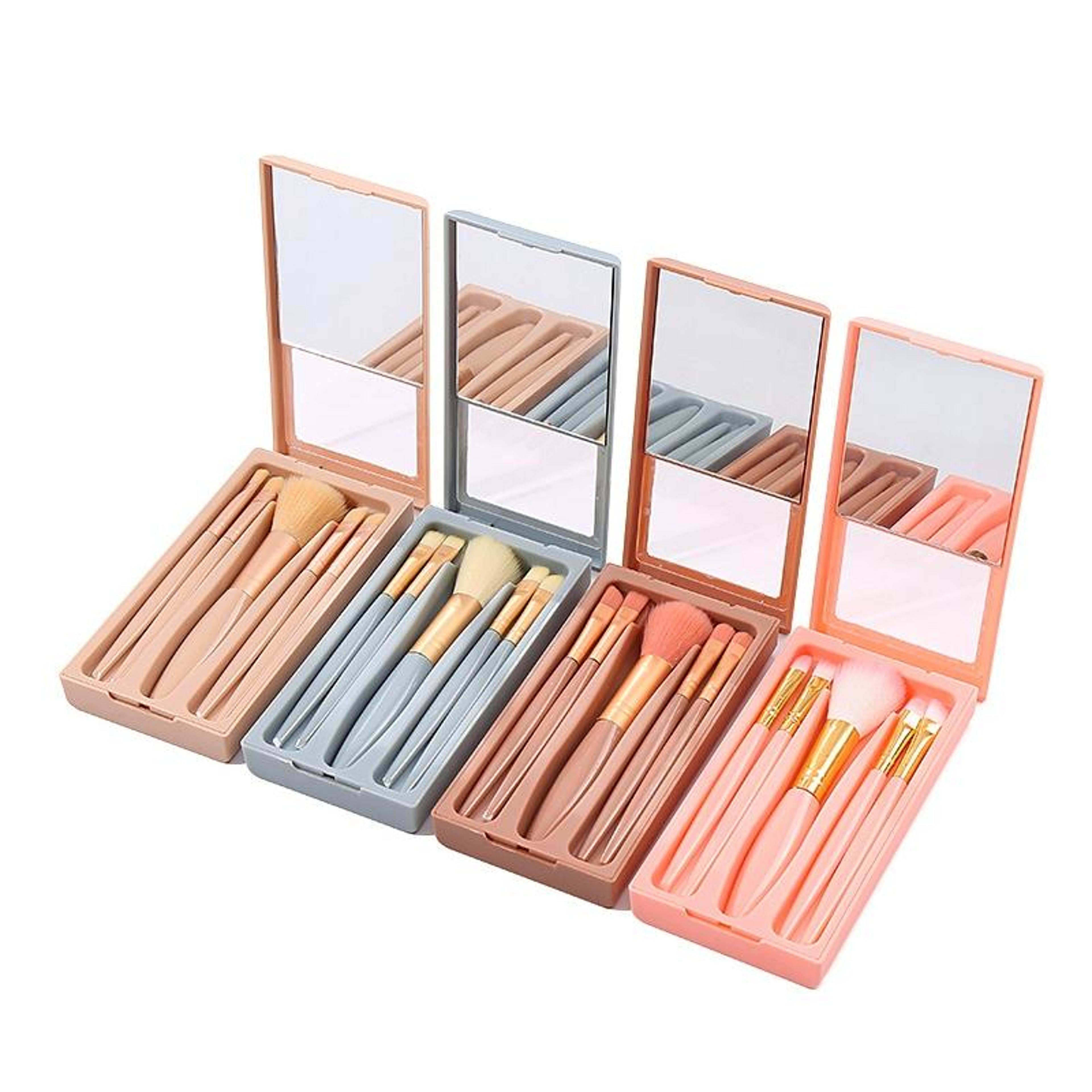 Portable Travel Makeup Brush Set With Mirror Case Mini Makeup Brush Set For On The Go Beauty 2