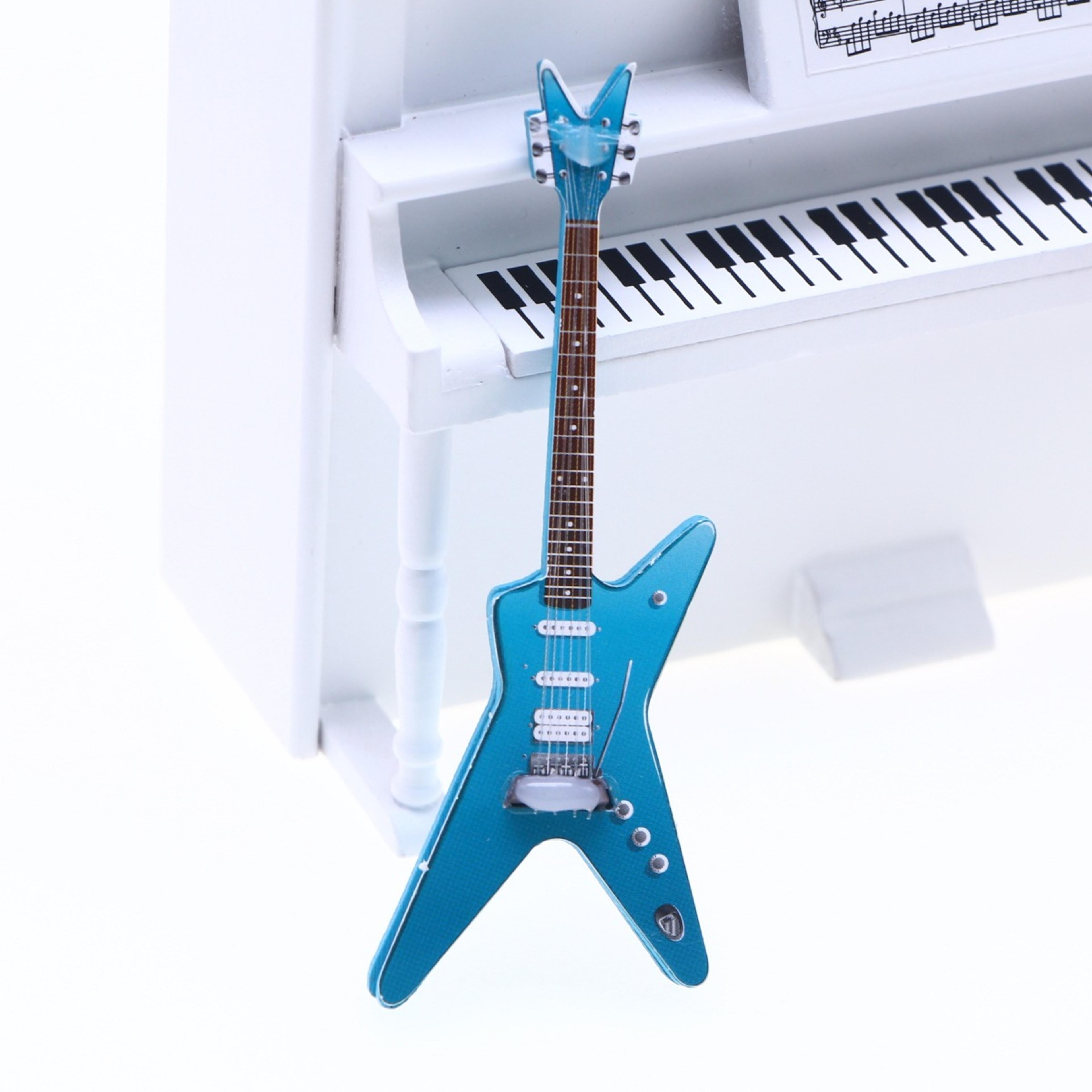 Mini Electric Guitar Dollhouse Decor Set For Music Lovers  Collectors 6