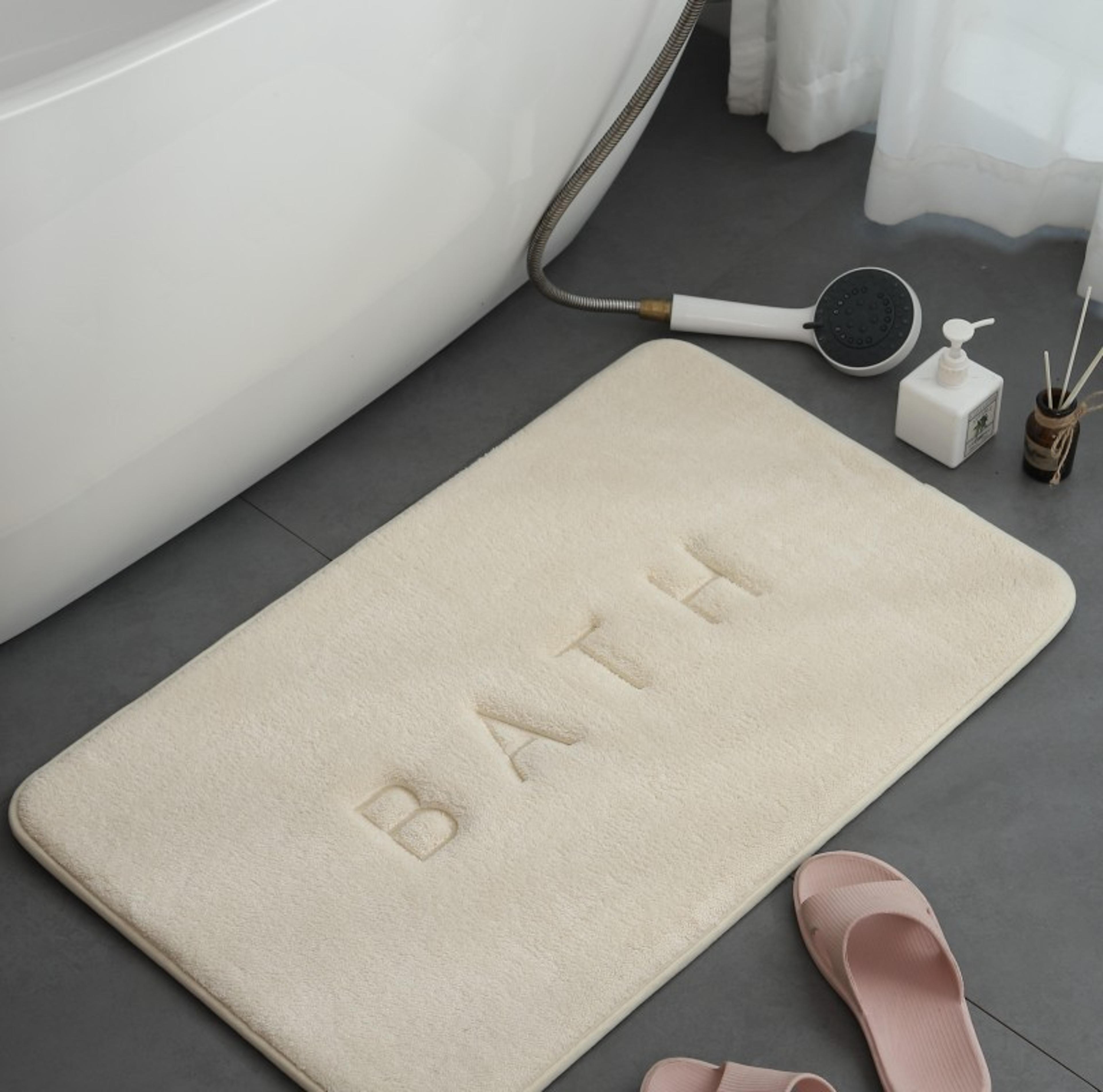 CloudSoft Memory Foam Bath Mat Super Absorbent Bath Mat With Non Slip Backing For Bathroom  Kitchen 5