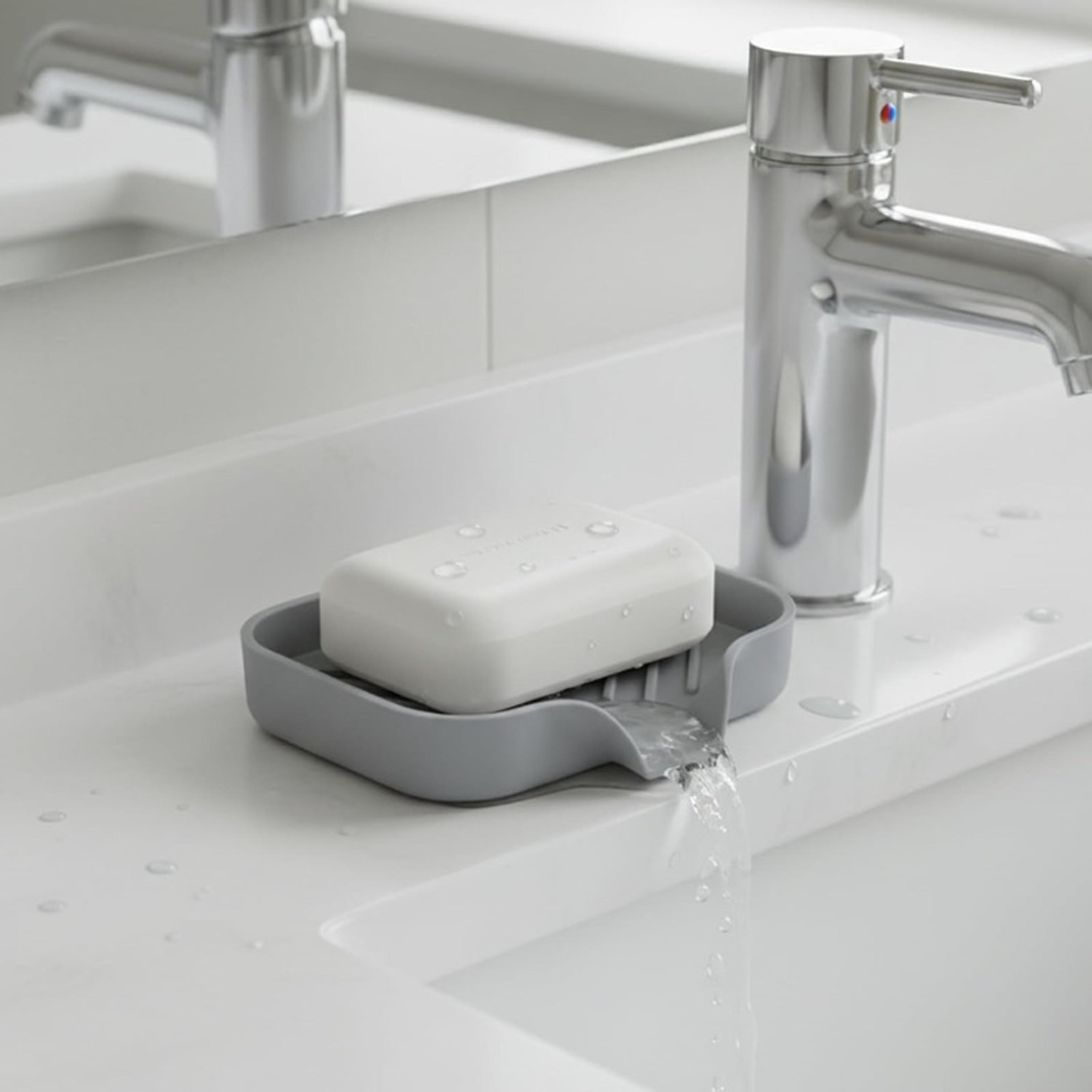 QuickDrain Silicone Faucet Mat  Kitchen Sink Organizer Tray 1