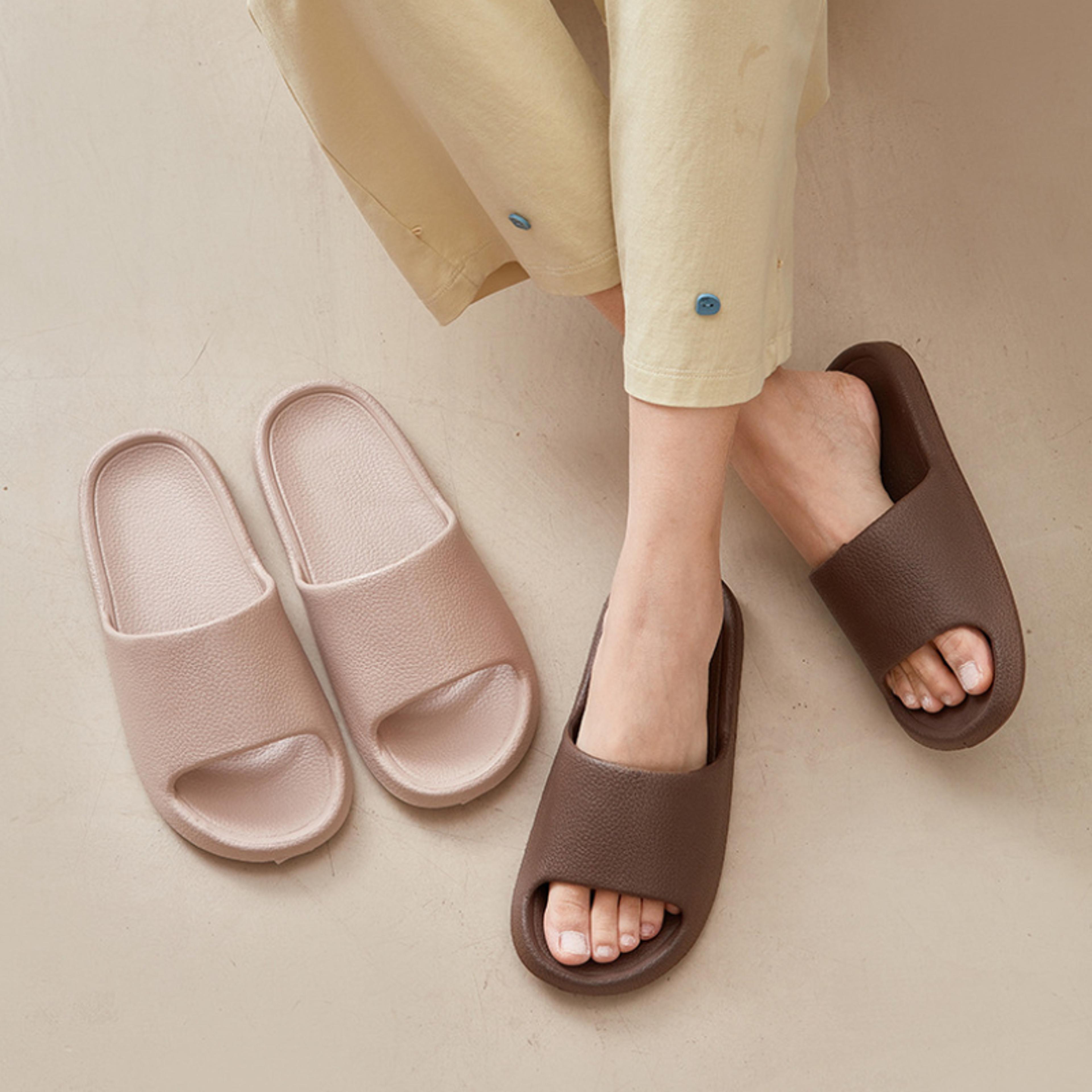 Men Flip Flops Sandals With Soft Sole Nonslip Outdoor Slippers Simple Solid Color Shower Shoes For  8