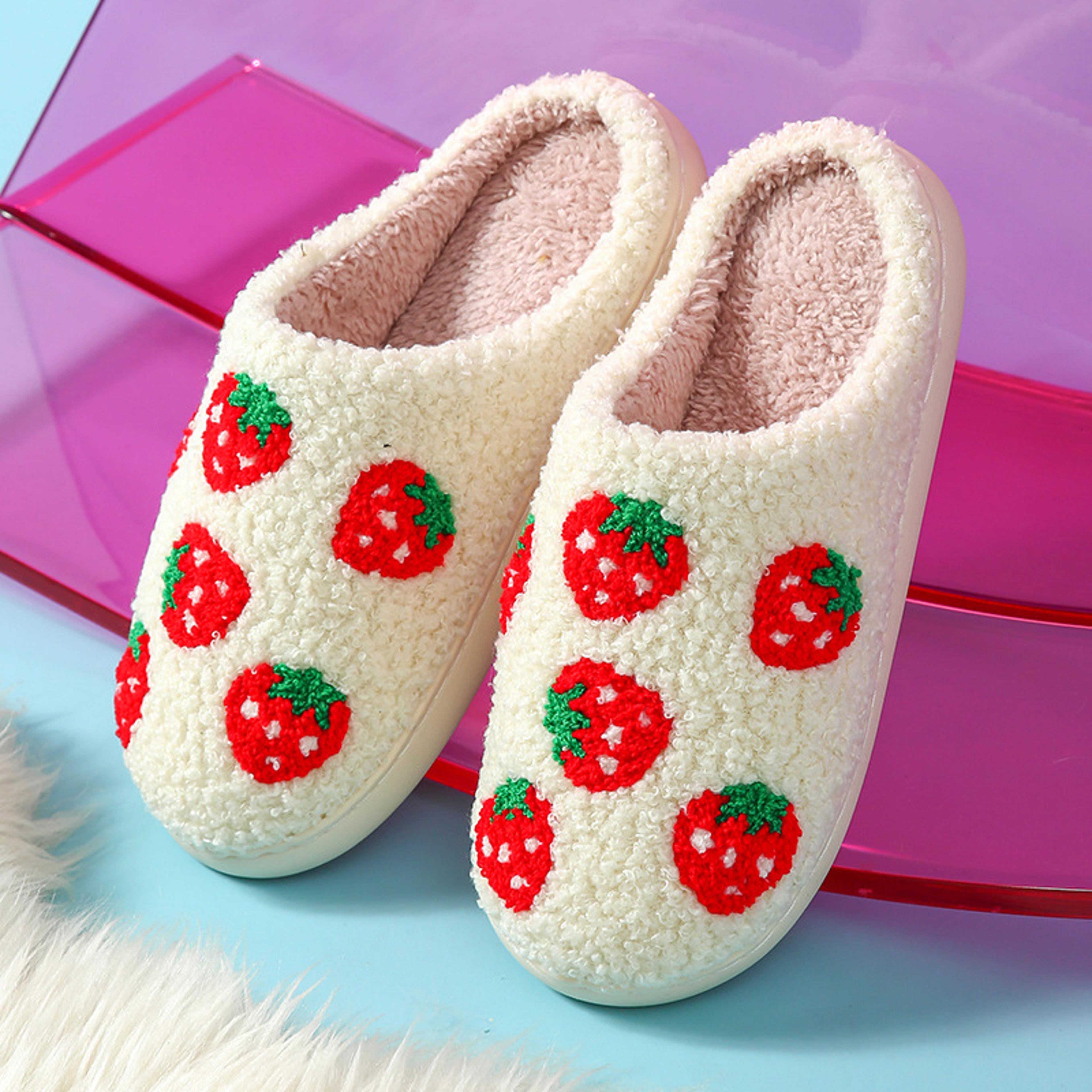 Women New Winter Slippers Soft Seagulls Flat Sandals Christmas Flip Flops Girls Fashion Flowers Cou