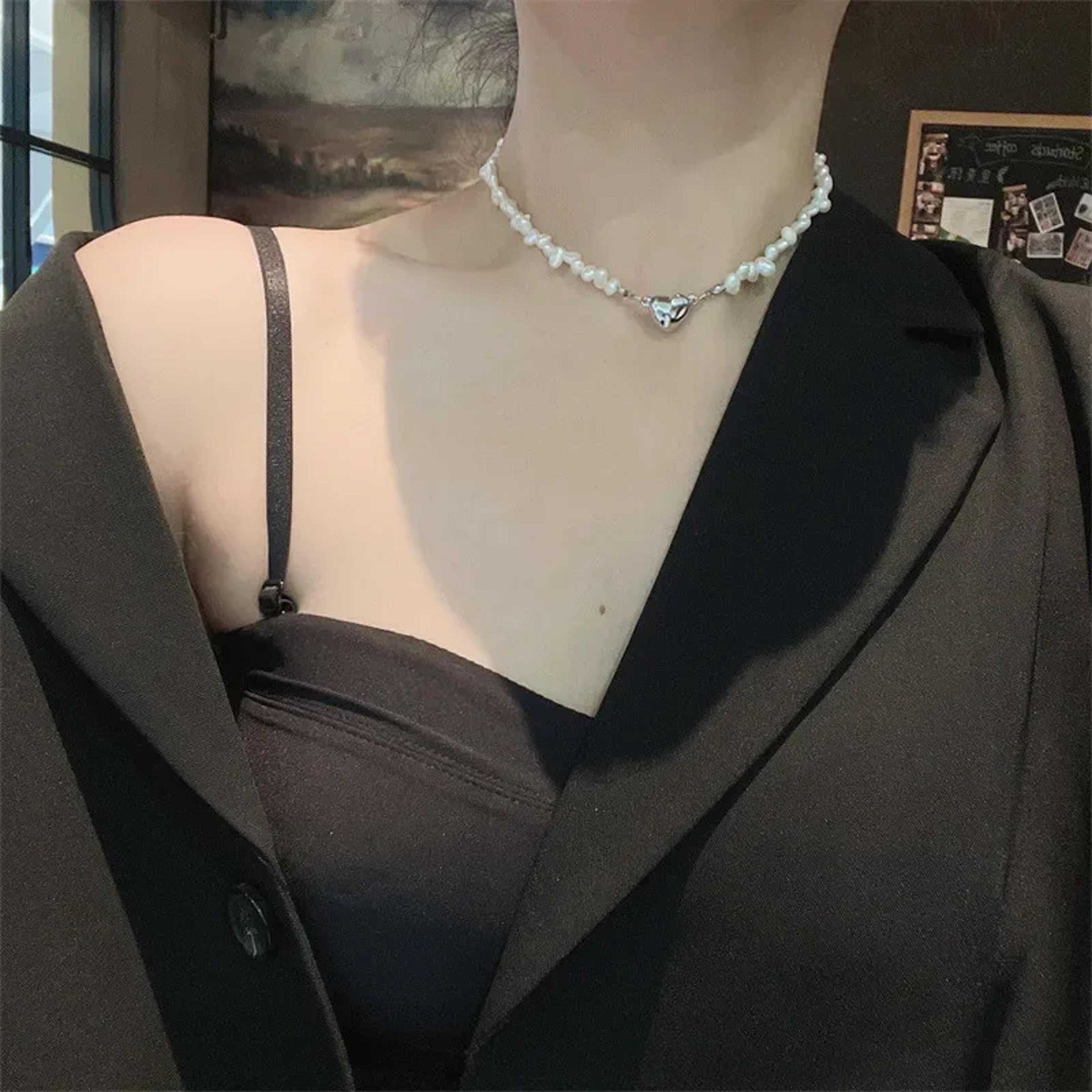 Magnetic Heart Pearl Choker Necklace Elegant Chain Jewelry For Women Girls Bridal Engagement Gift 1