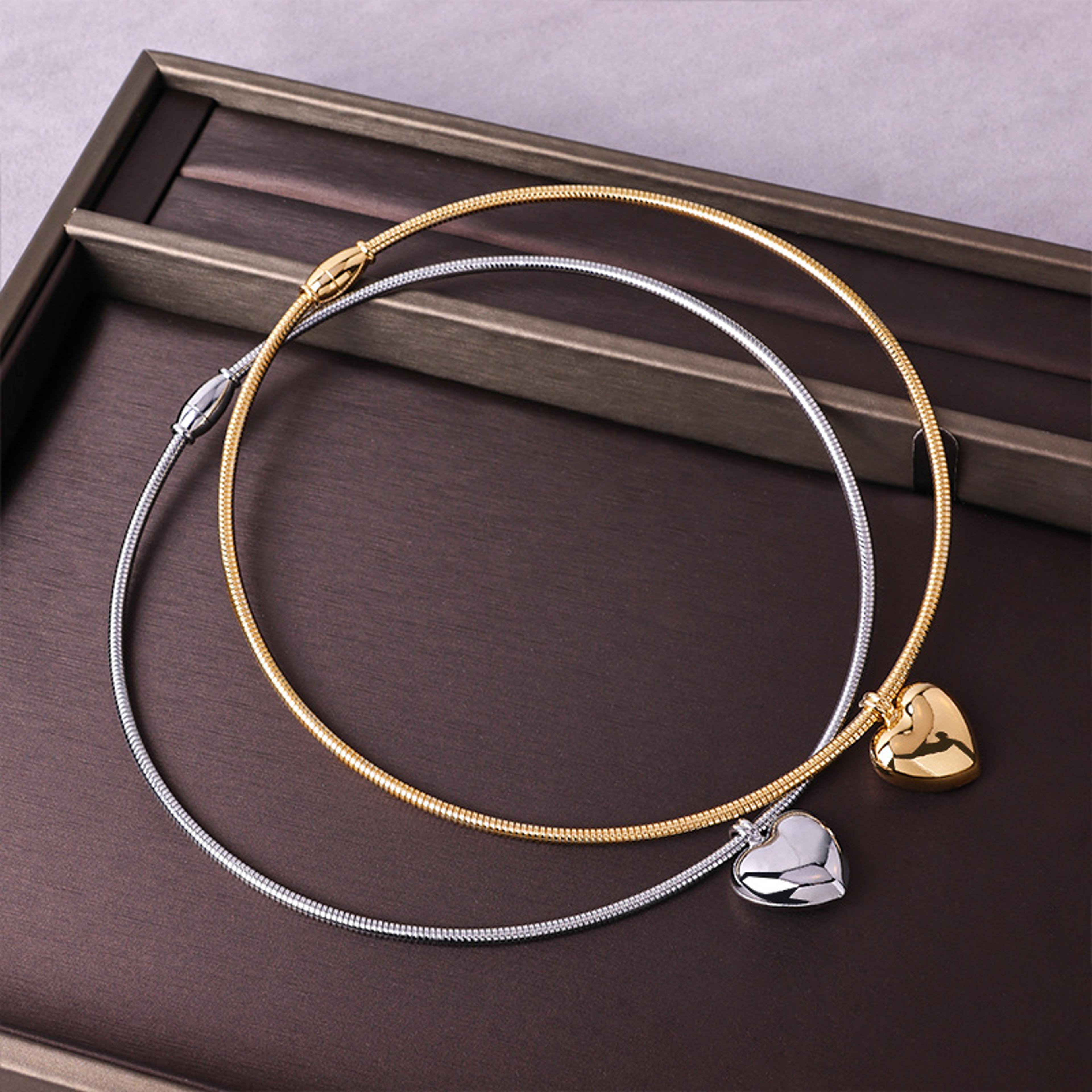 Heart Shaped Snake Bone Chain Pendant Collar Cross Border Magnetic Attraction Necklace 1