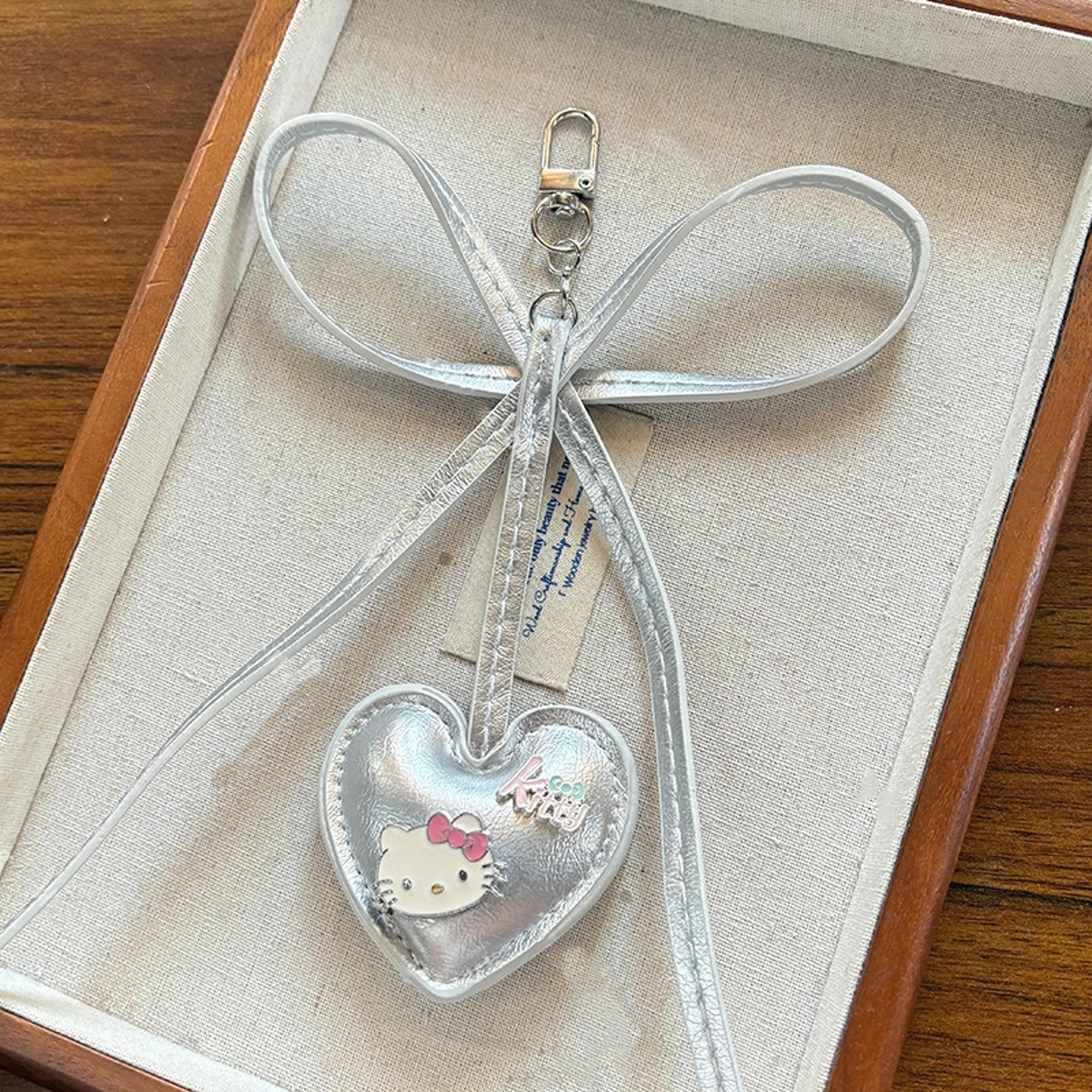 Cute Cartoon Kitten Plush Toy Keychain Heart Shaped Pendant Girl Backpack Bowknot Car Hanging Gift  3