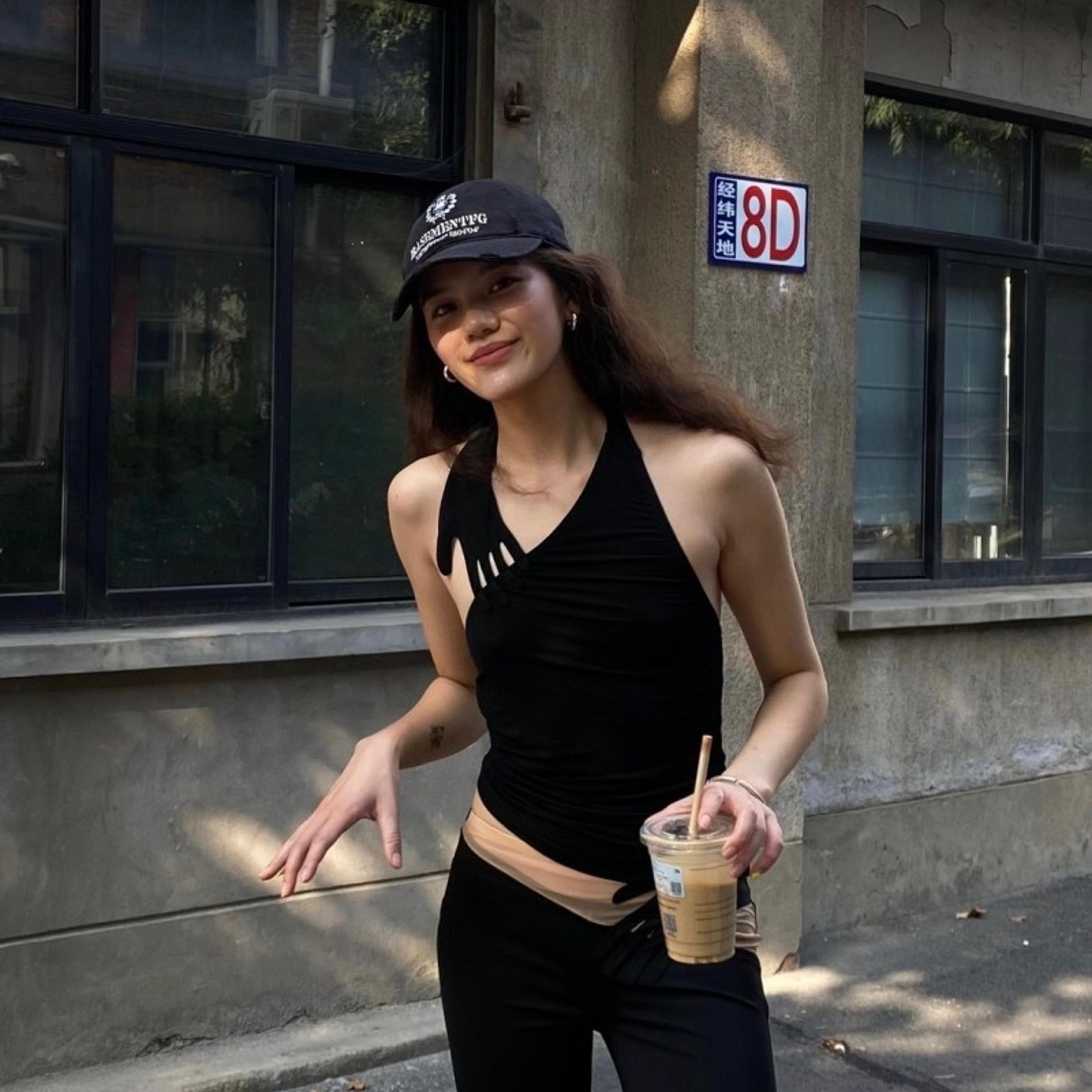 Chic Halter Neck Crop Top Backless Seamless Summer Camisole 1