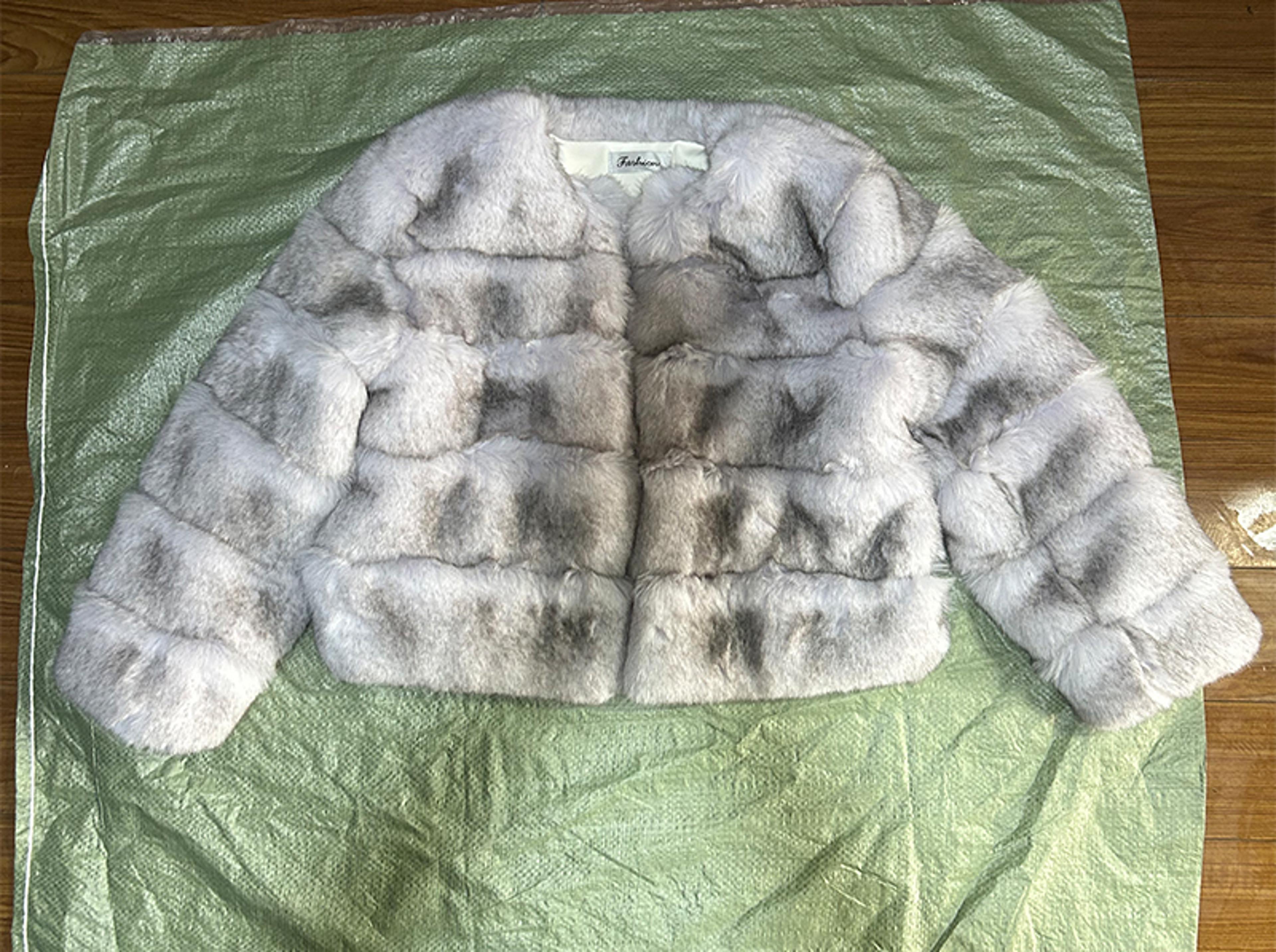 Luxury Faux Fur Coat 2024 Winter Fluffy Jacket For Women Thick Warm Raccoon Style Outwear 26