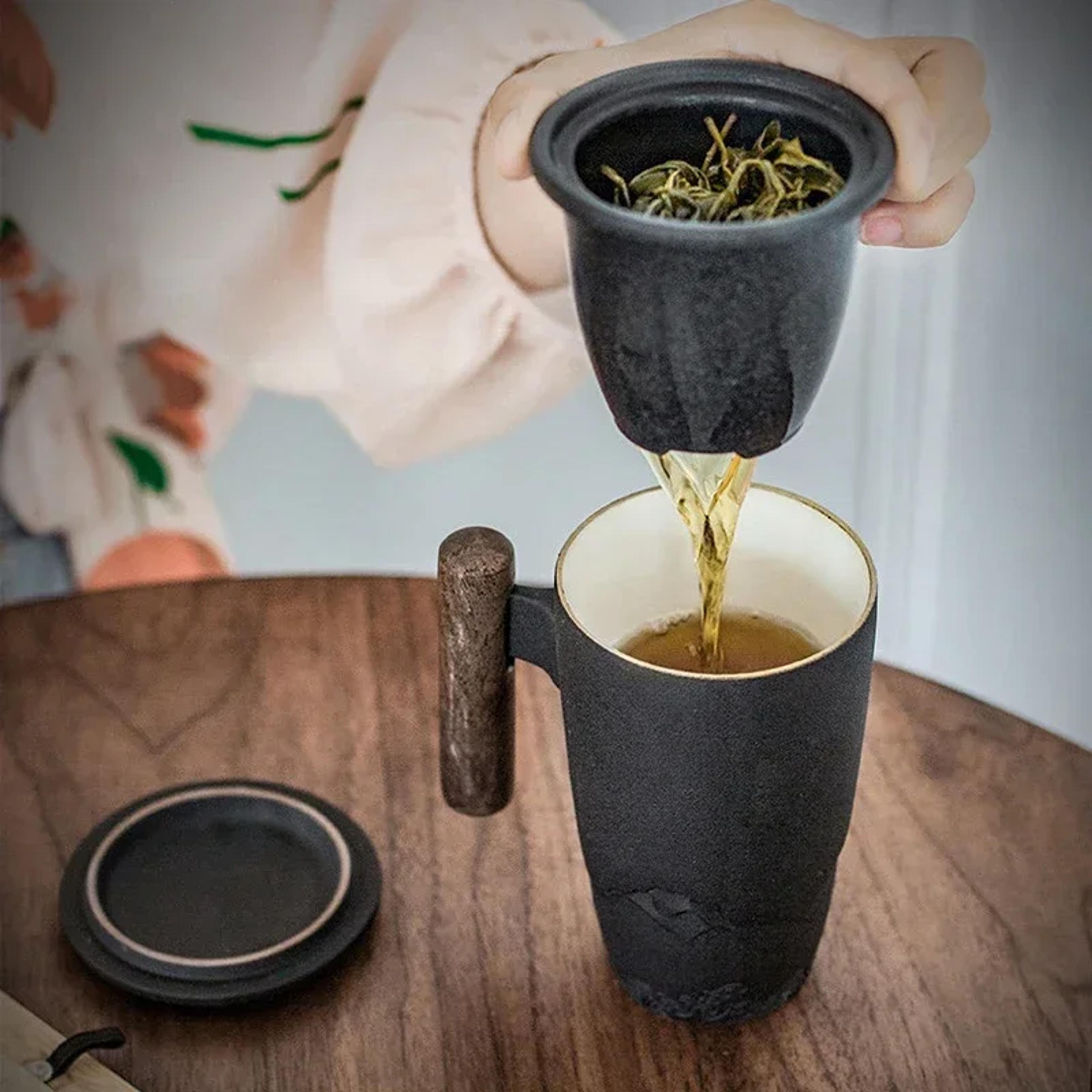 Luxury Ceramic Mug With Lid Large Capacity Wooden Handle Retro Tea Cup Personalized Office Thermal  3