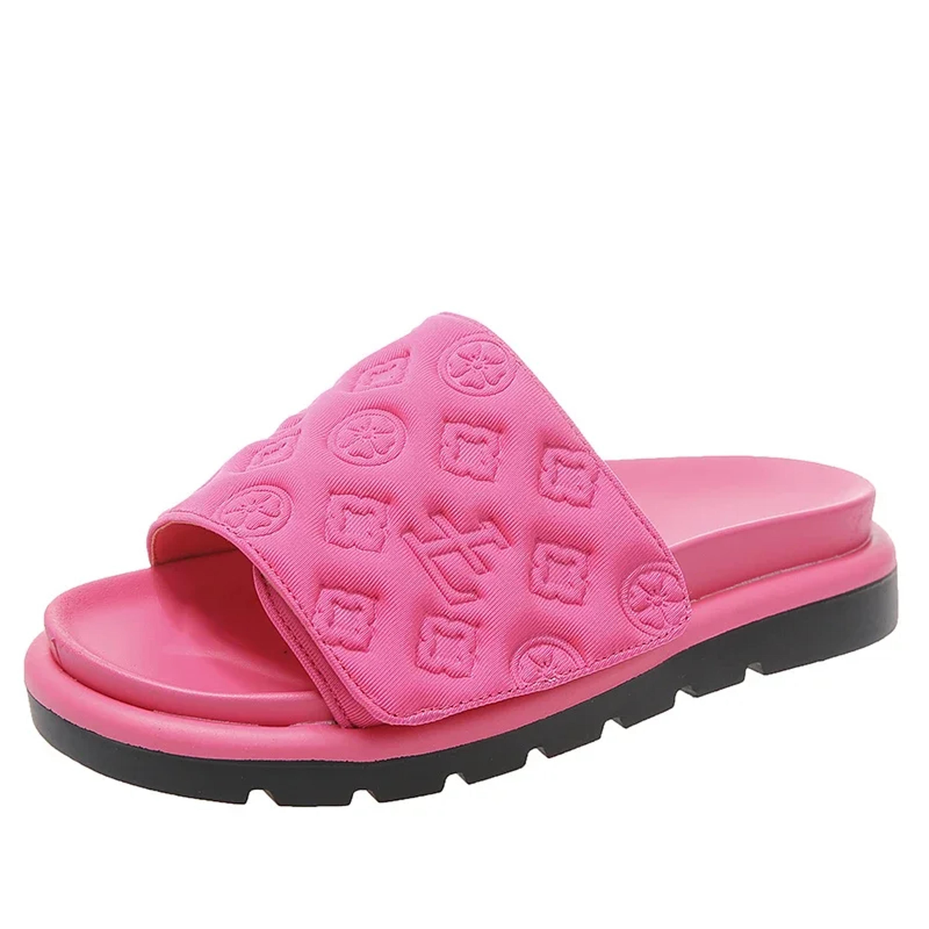 Womens Embossed Slide Sandals With Low Heel For Summer And Casual Wear 8