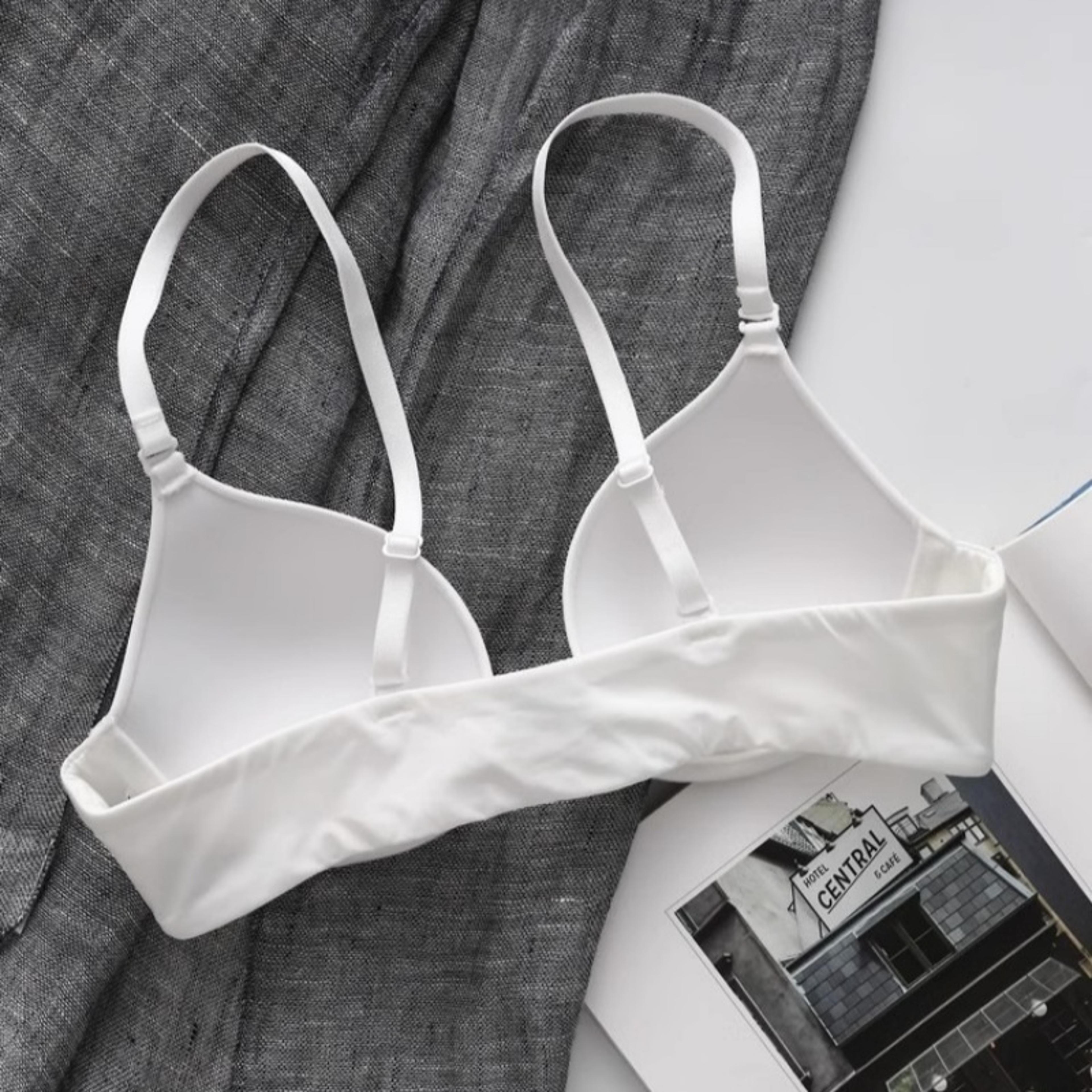 Womens Push Up Bra With Front Closure And Adjustable Straps 4