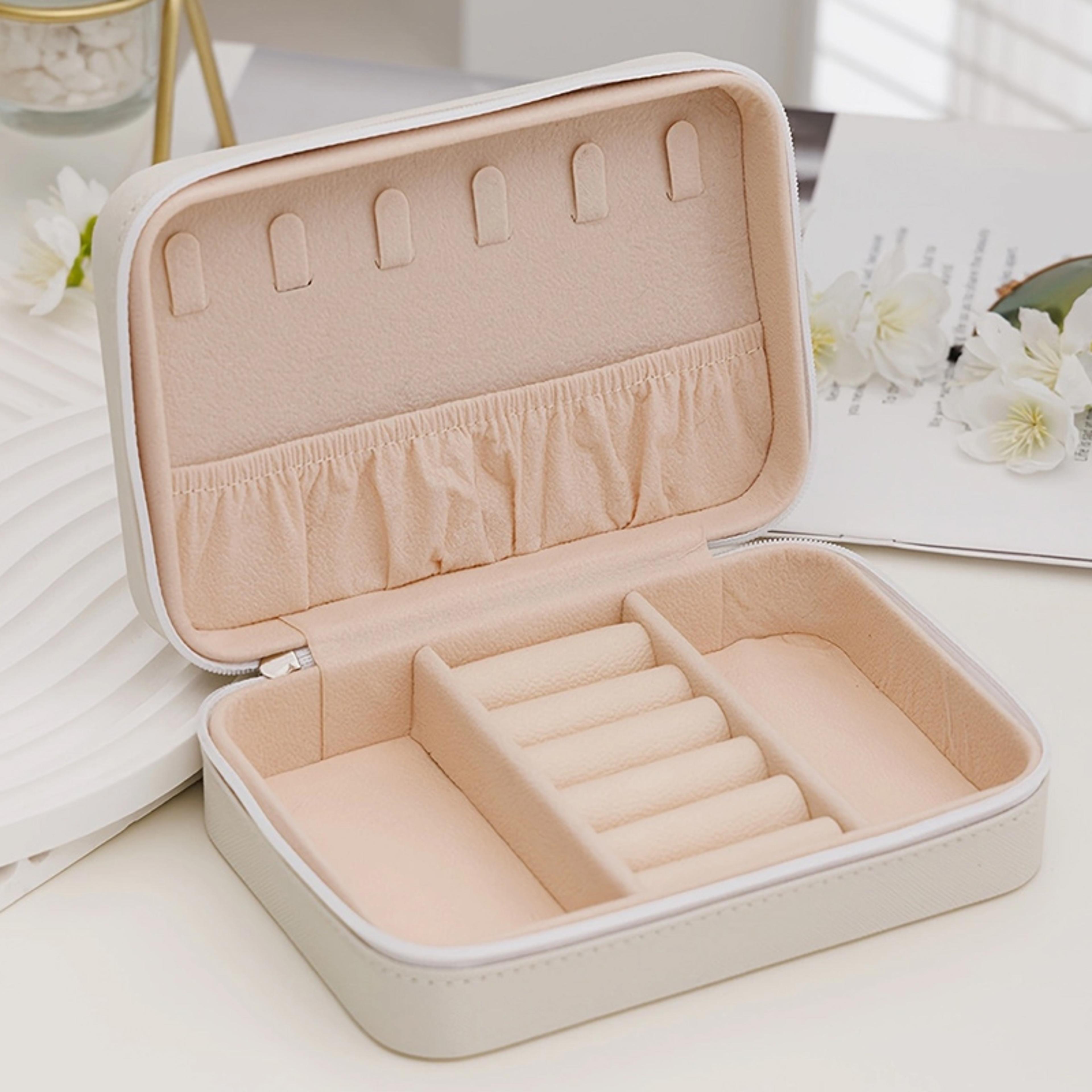 Heart Shaped Jewelry Box Portable Leather Travel Jewelry Organizer With Zipper 6