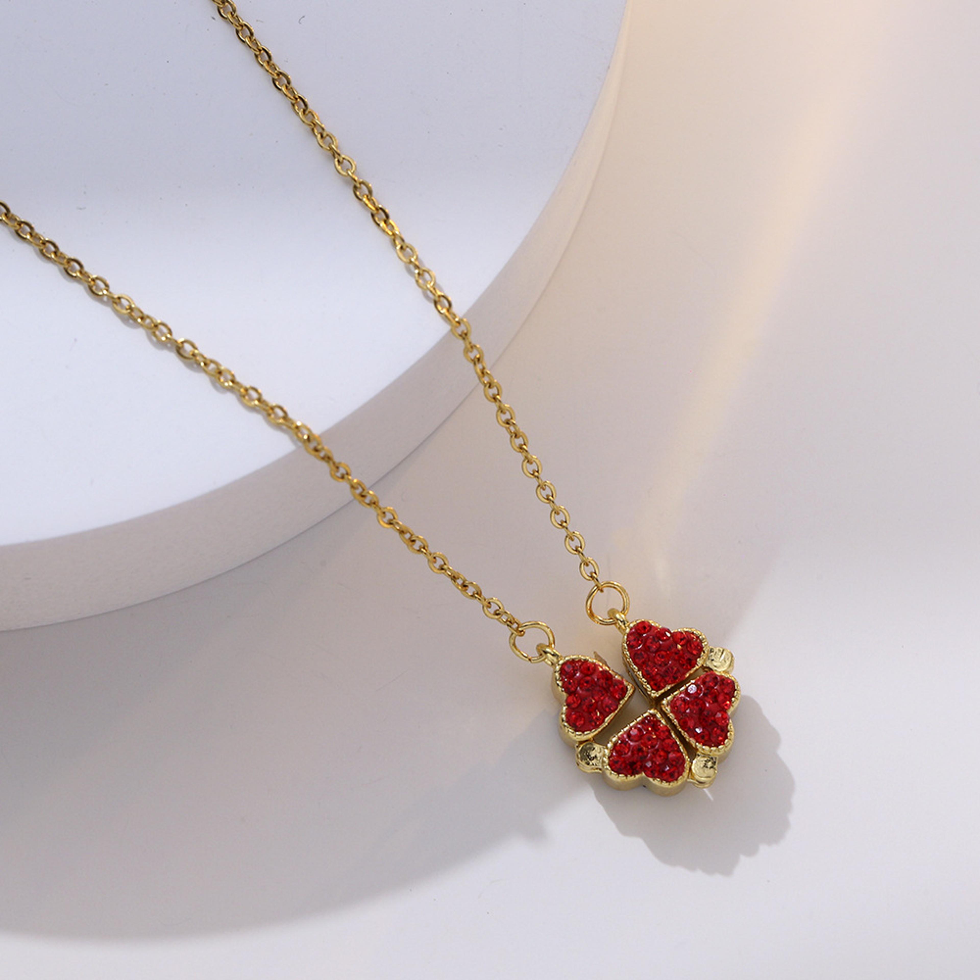 Stainless Steel Heart Shaped Clover Pendant Necklace For Women 17