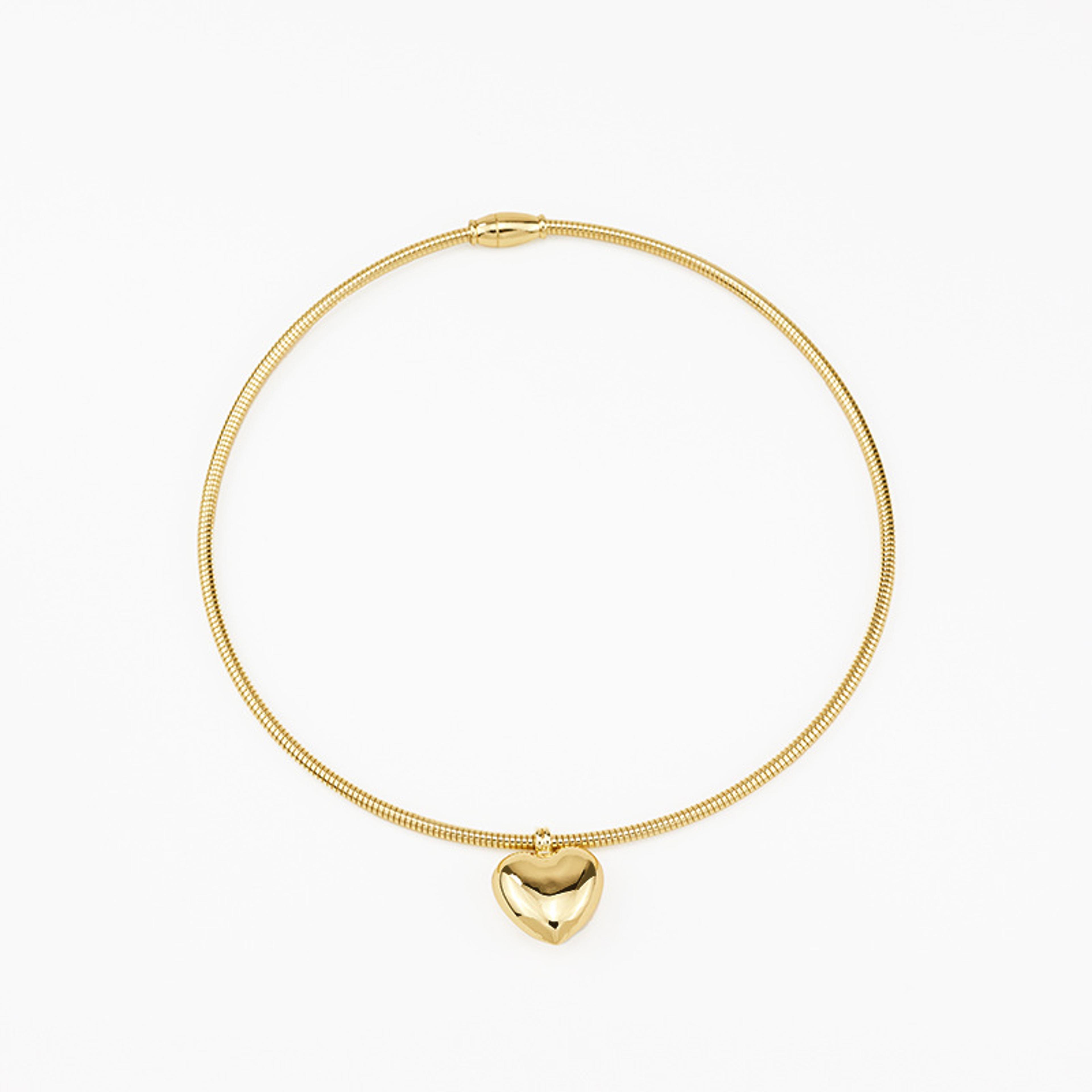 Heart Shaped Magnetic Choker Necklace With Snake Chain 4