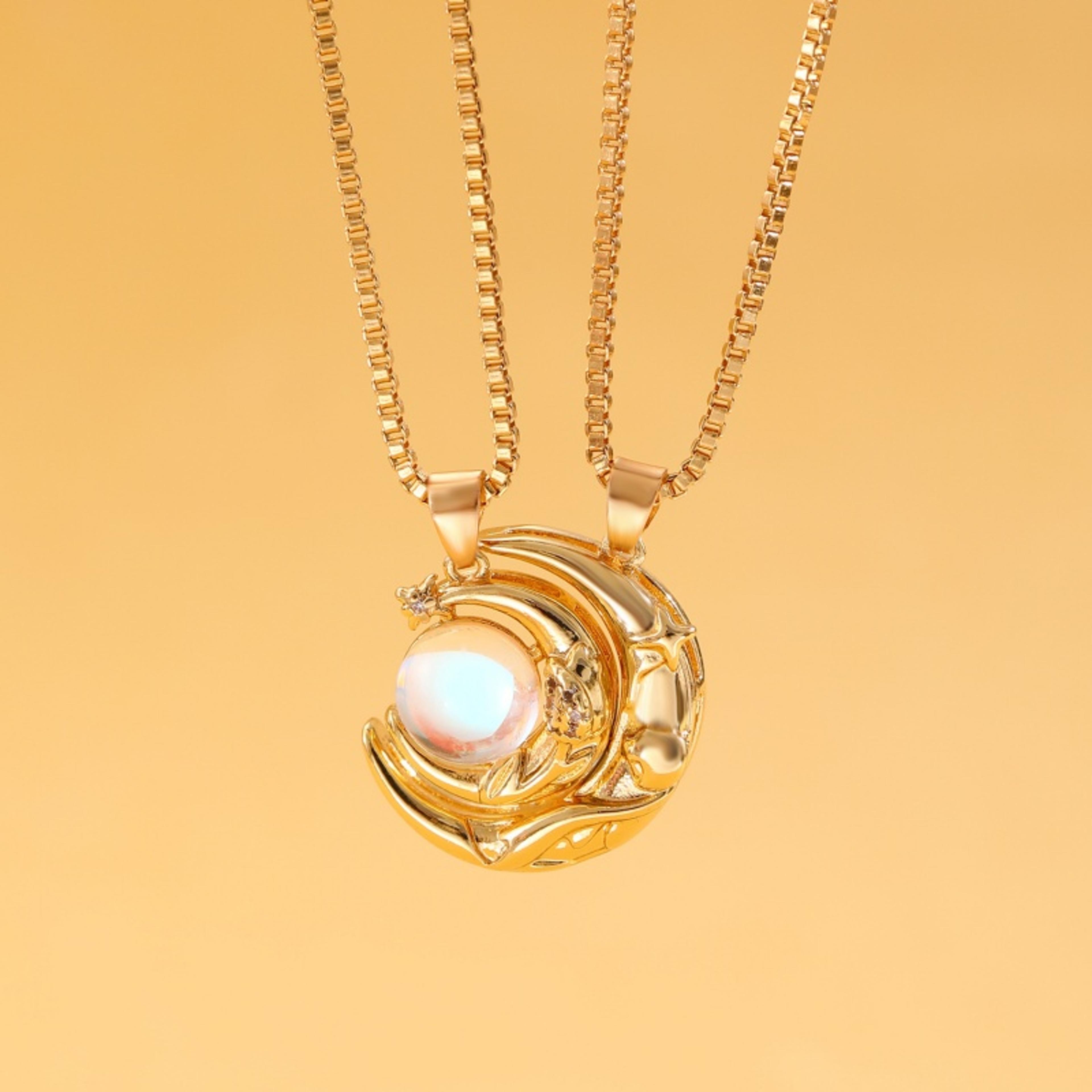 Magnetic Couple Necklaces Two Piece Matching Sun Moon Heart Pendant Set 9
