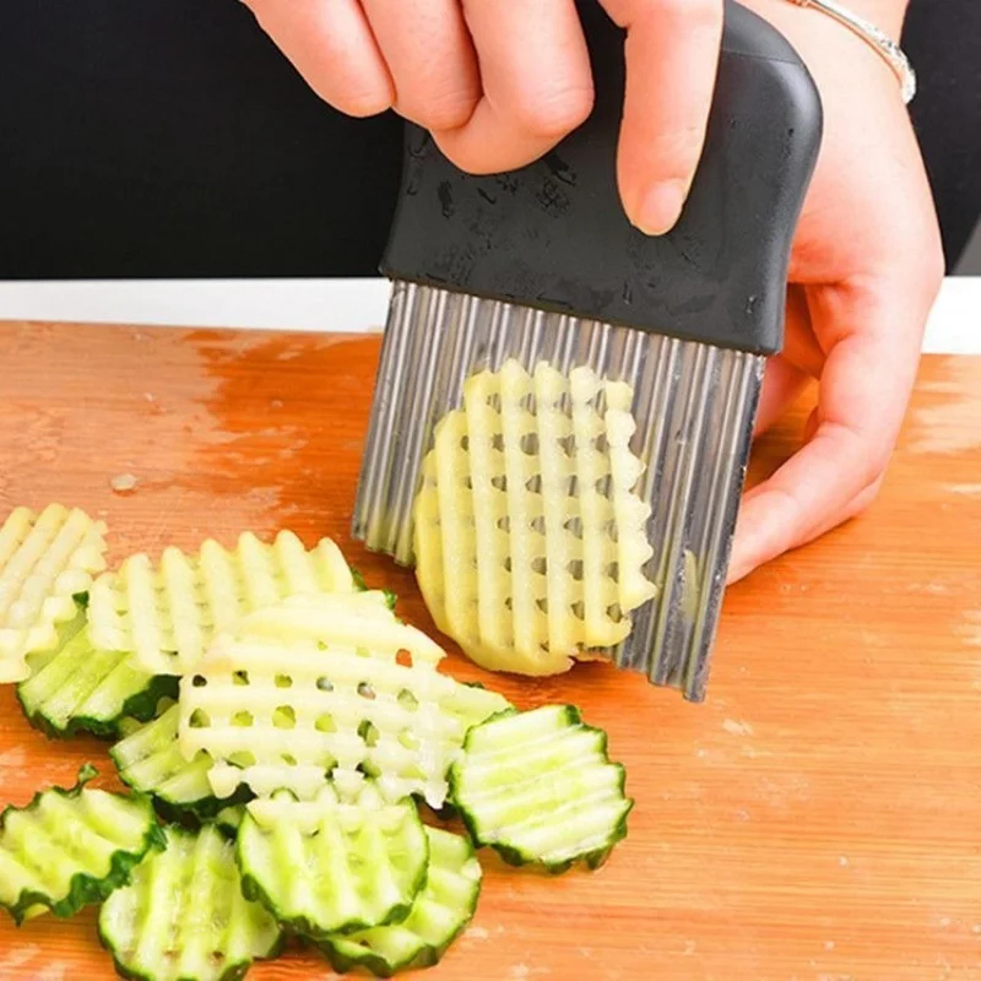 premium crinkle cutter stainless steel potato slicer for wavy fries, vegetables & fruit