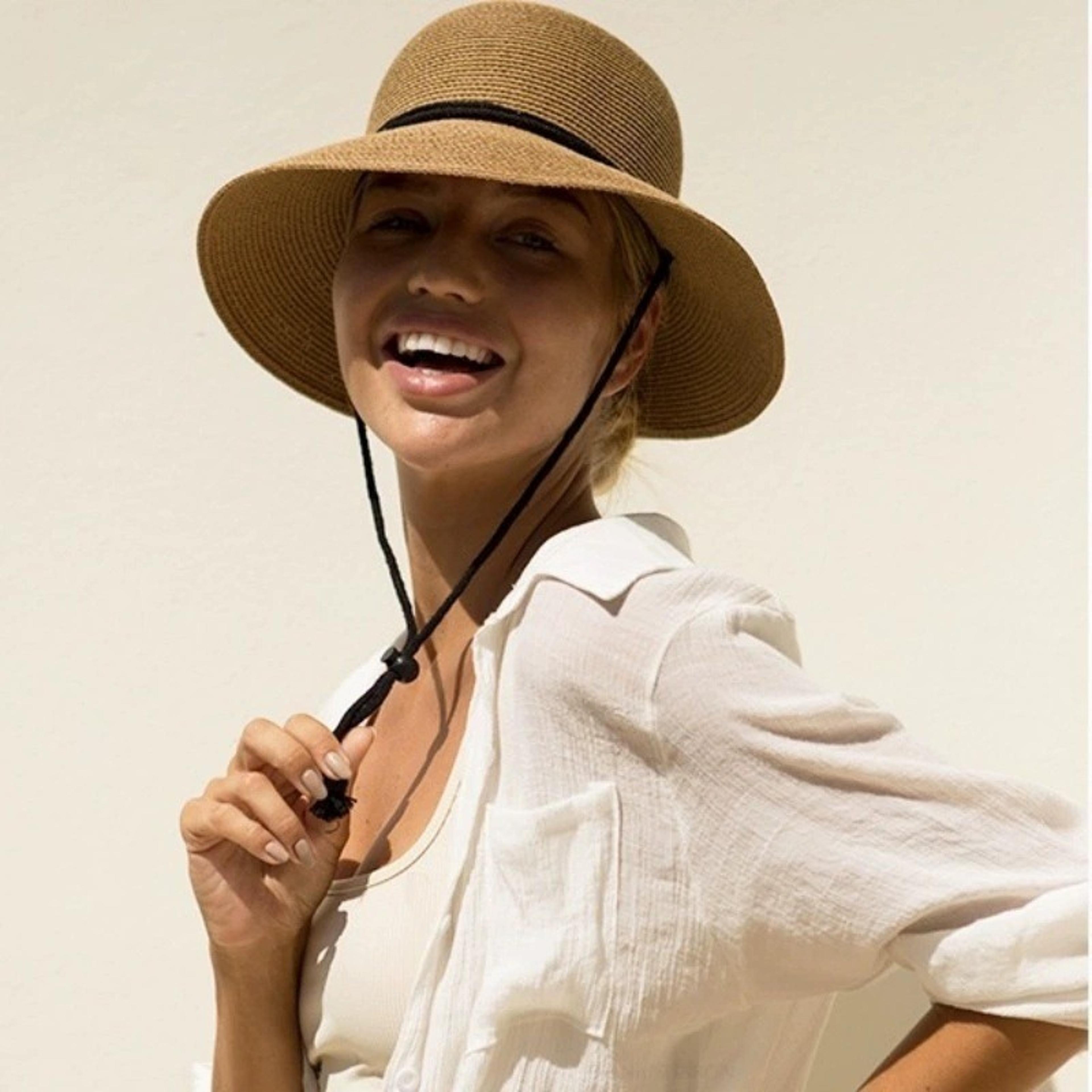 Women Wide Brim Straw Sun Hat With Belt Strap  Panama Beach Travel Hat 4