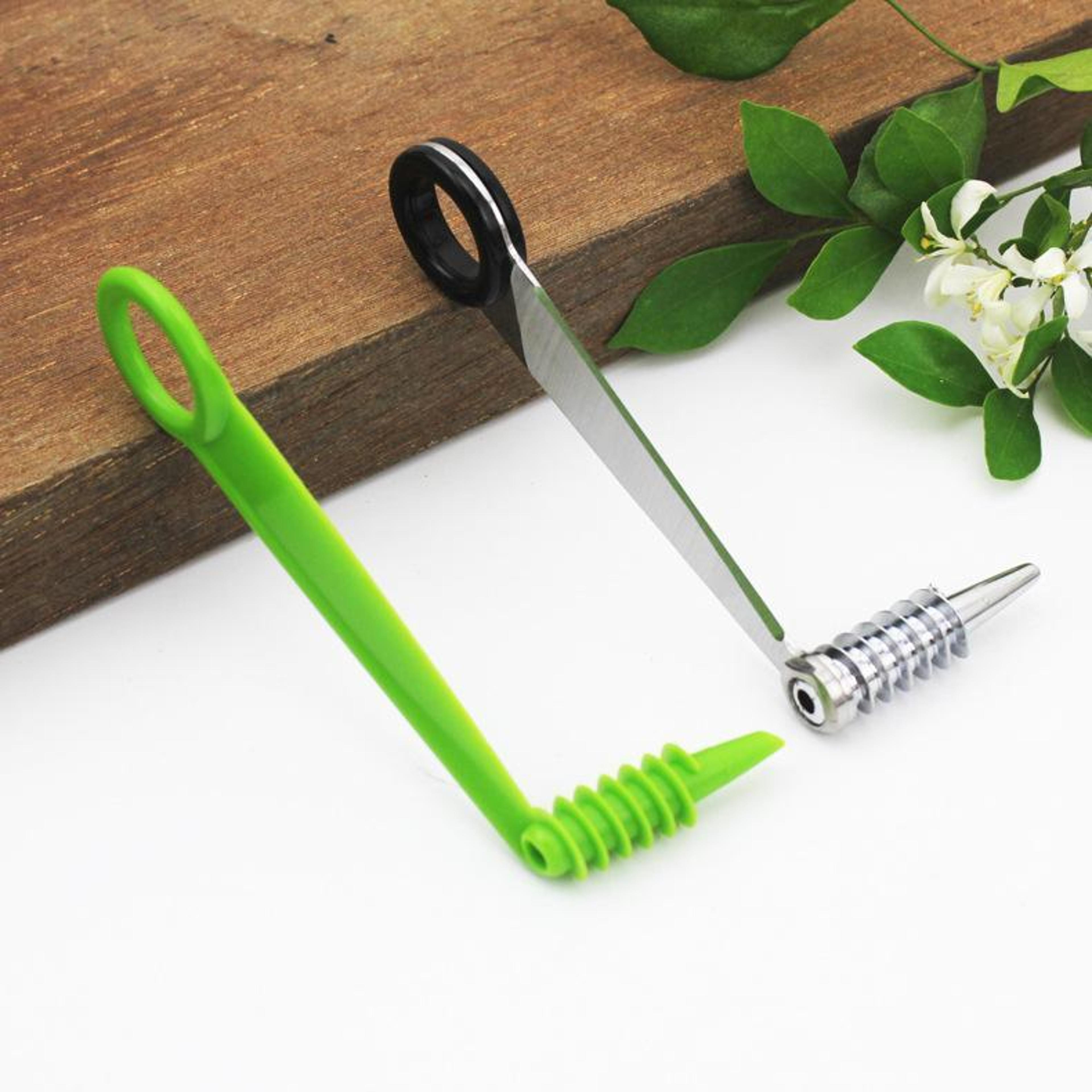 multi functional spirals cutter, stainless steel vegetable slicer, manual screw potato spiral cutter for kitchen
