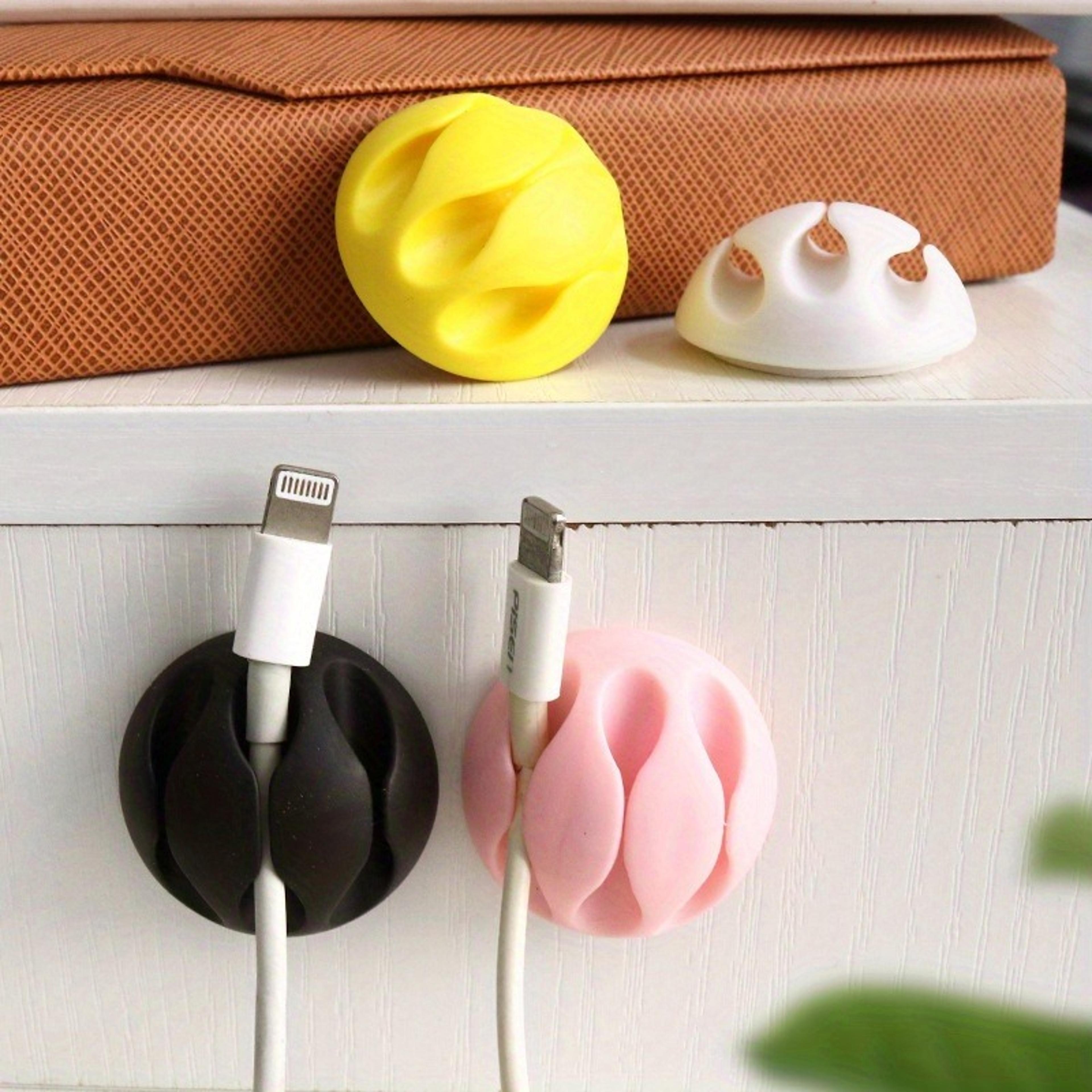 Desktop Wire Organiser Simple Wire Winder USB Cable Fixer Mouse Clamp Sorter 0