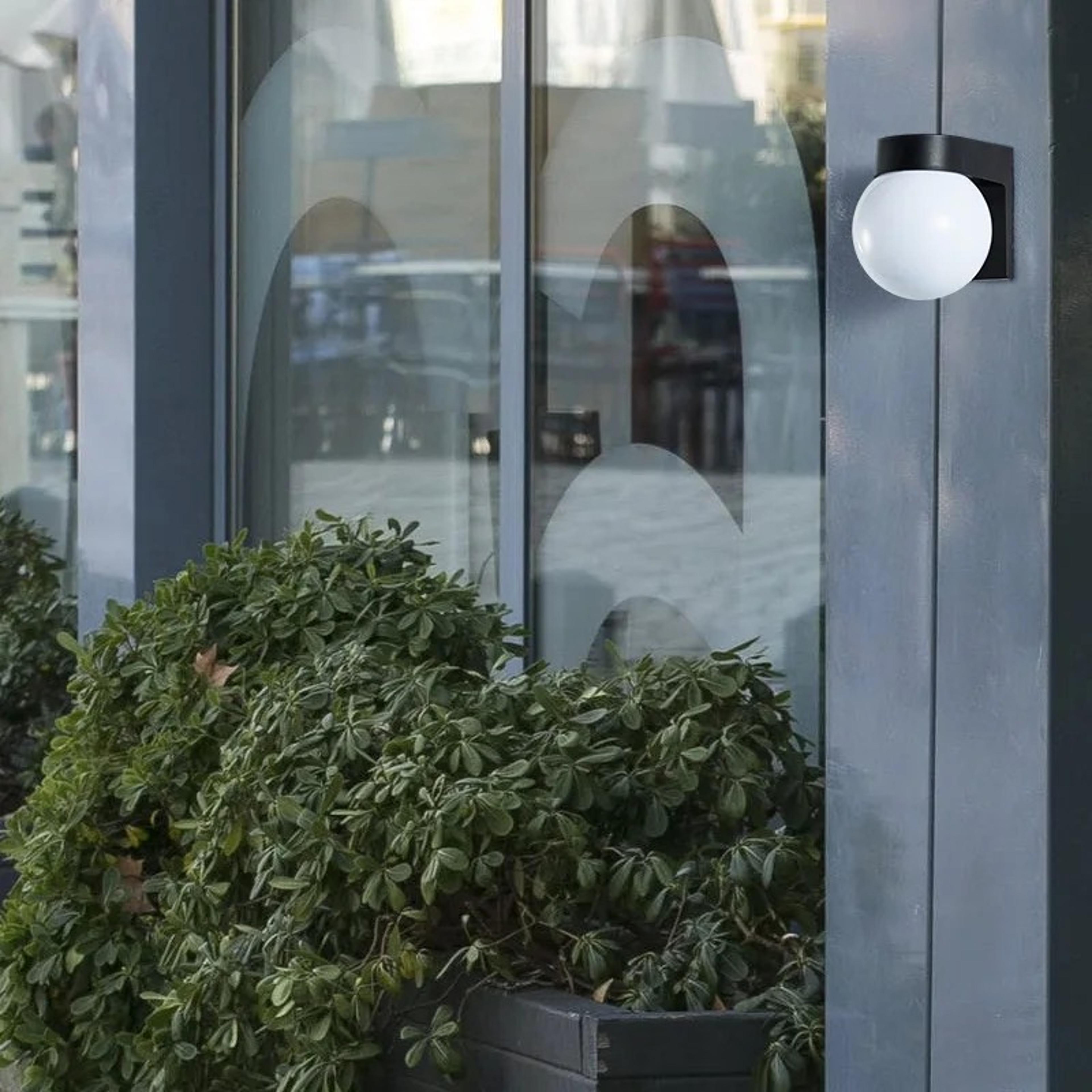 Simple Design Loft LED Outdoor Porch Light Home Base Type Ball Black Style Lampshade Decorative Out 3