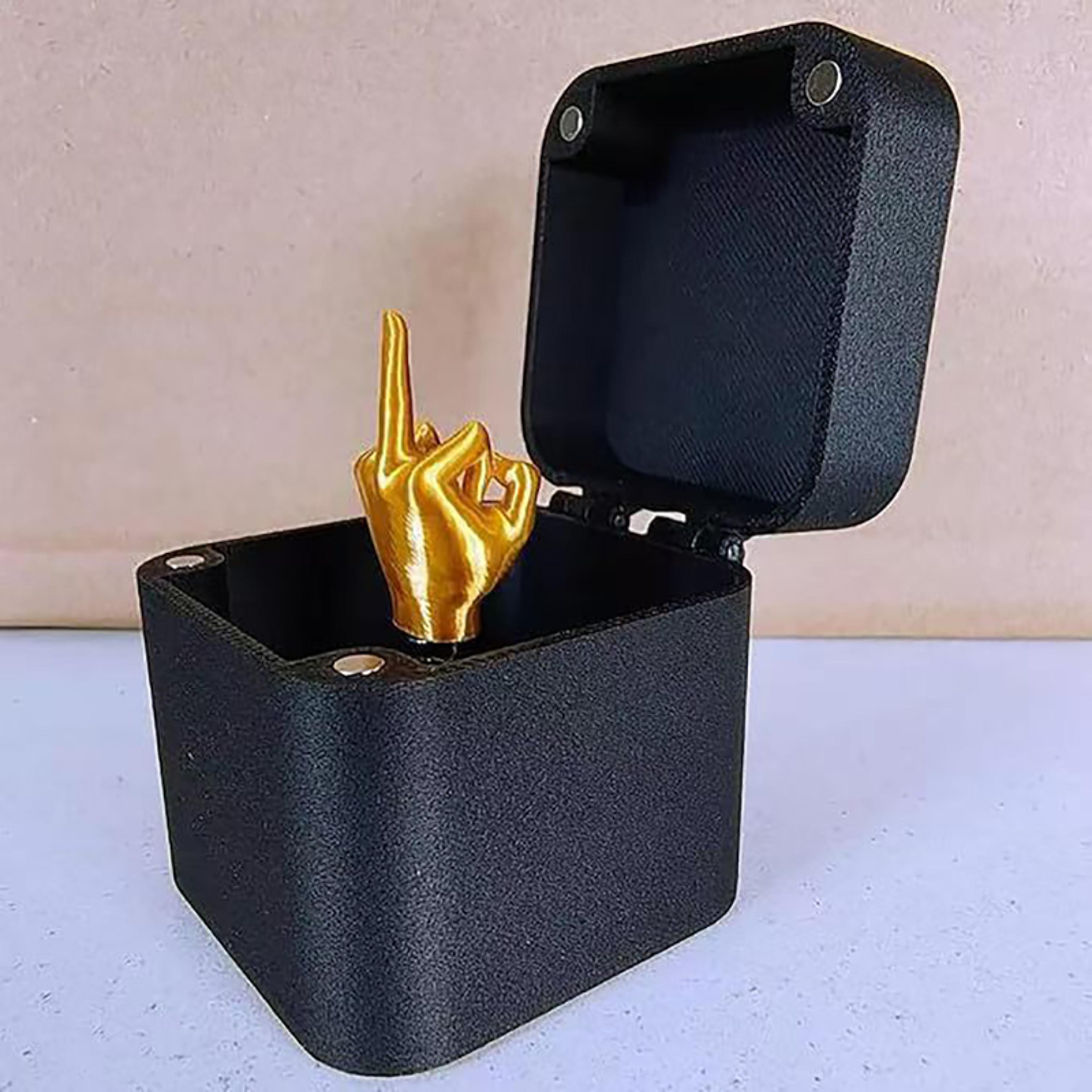 Interesting Prank Gift Middle Finger In Box Funny Creative Gifts Office Desk Decoration Home Decora 3