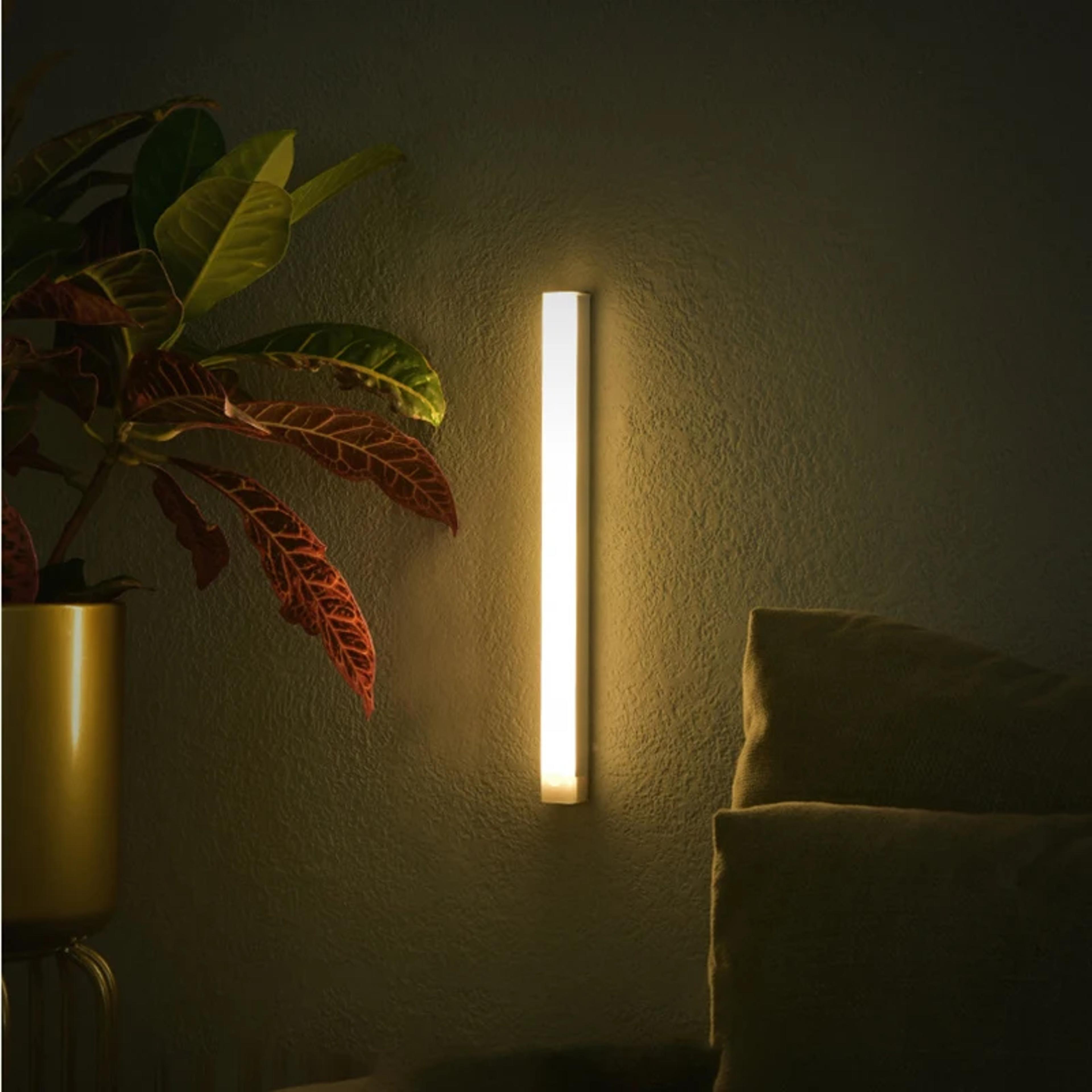 Motion Sensor Light Wireless LED Night Light Type C Rechargeable Light For Cabinet Wardrobe Stairca 0