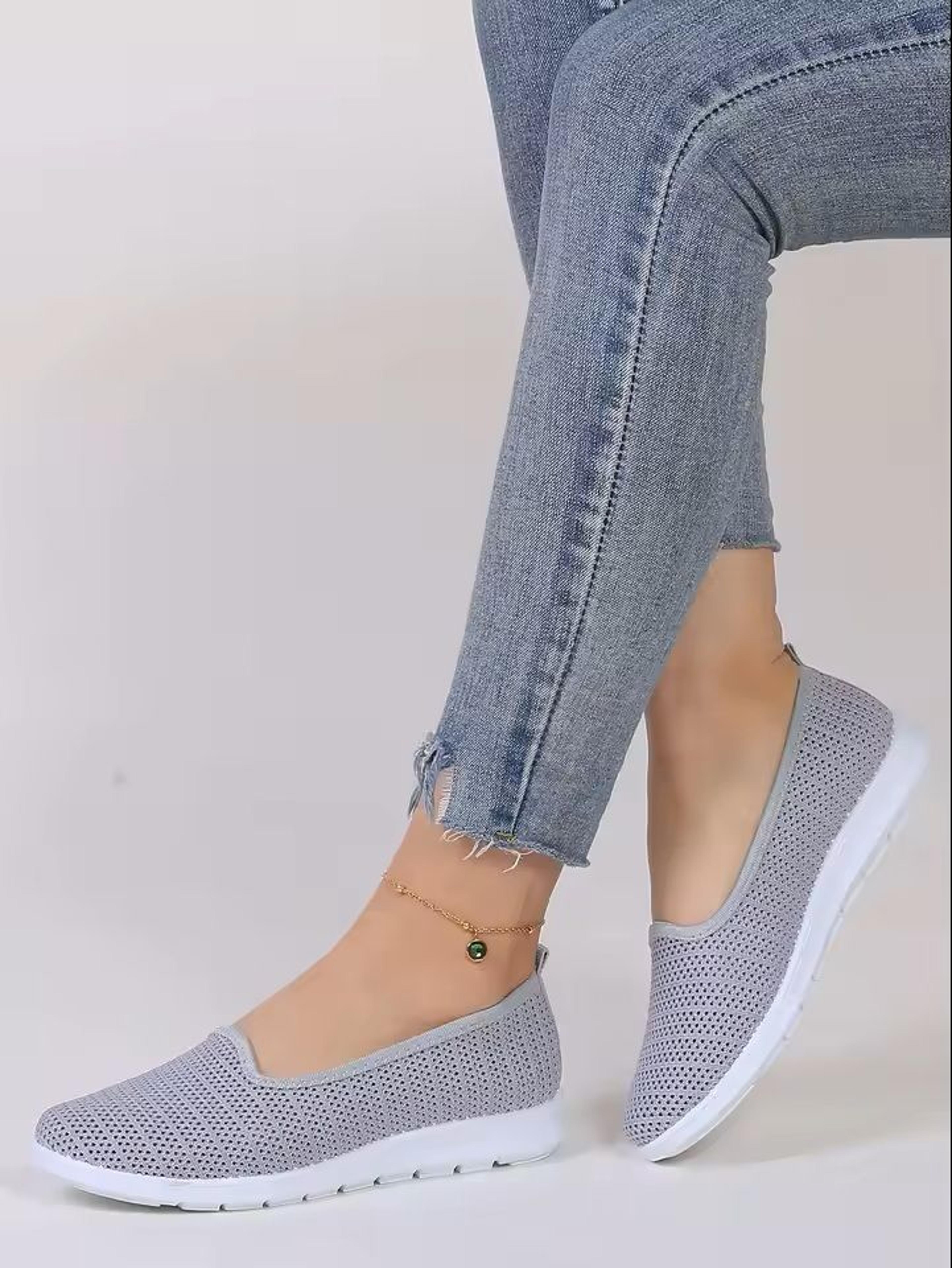 Womens Summer Mesh Flat Shoes With Breathable Design 8