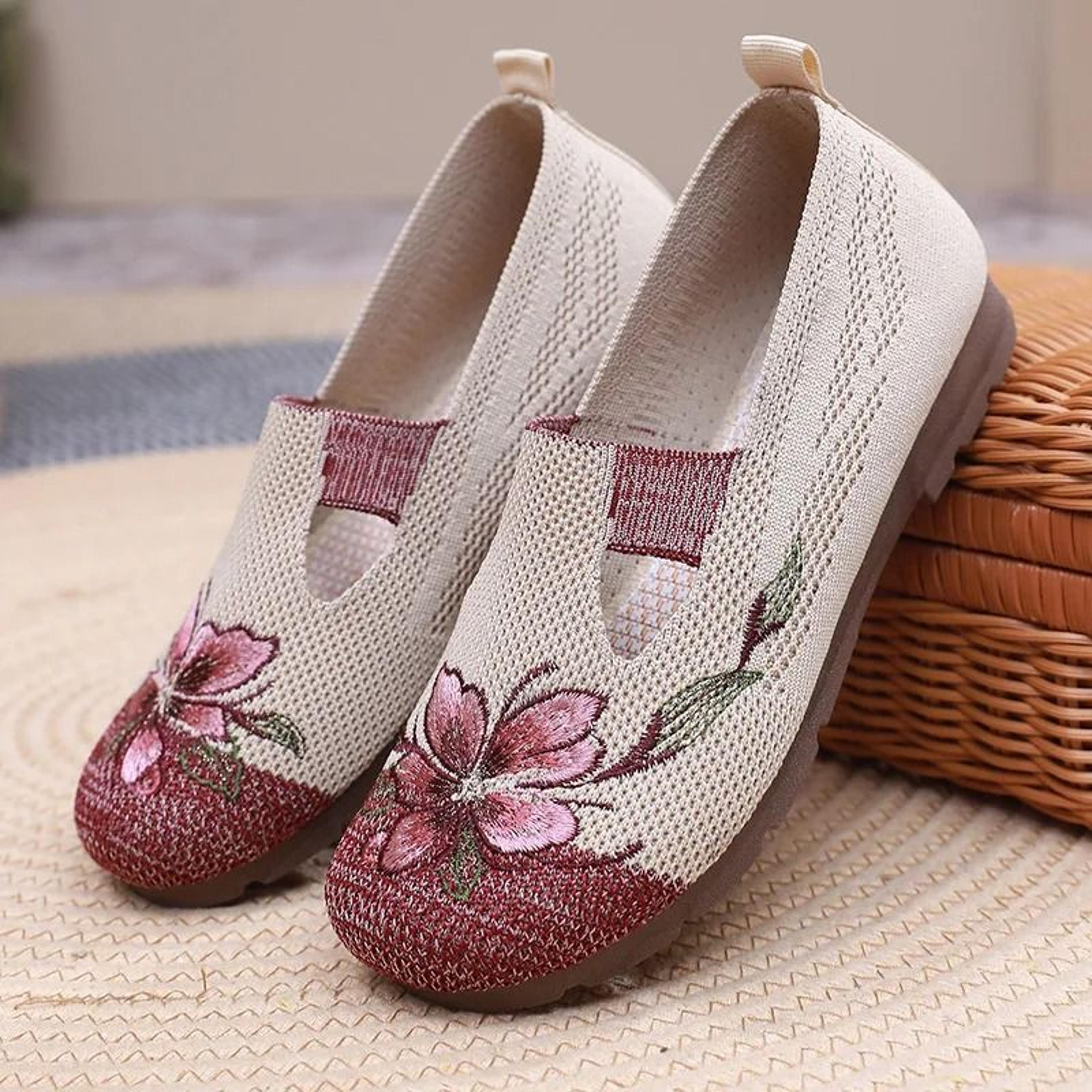 Breathable Soft Sole Anti Slip Mesh Flat Embroidered Shoes 6