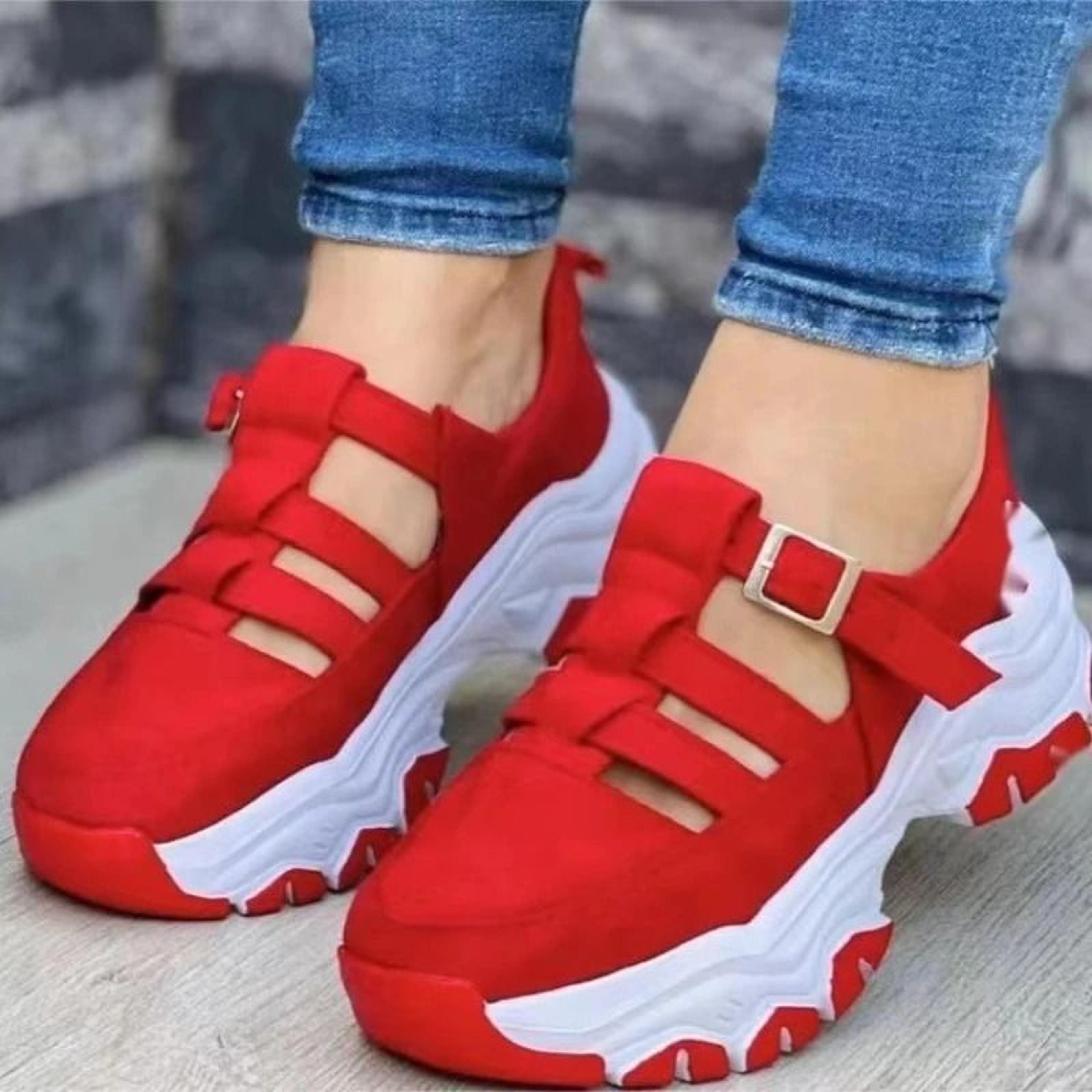 Thick Soled Comfortable Women Sandals 10