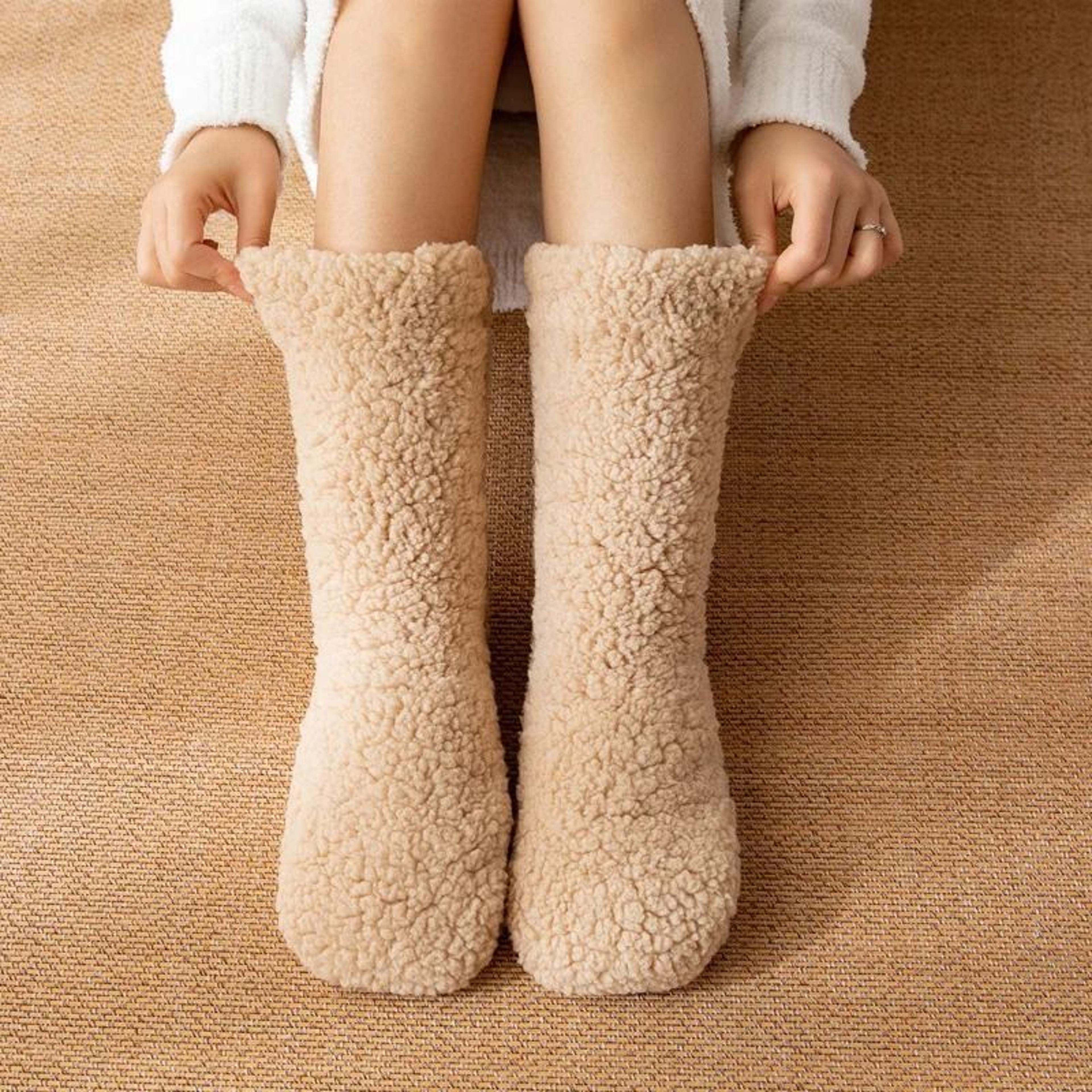 Womens Thickened Winter Thermal Velvet Non Slip Slipper Socks 3