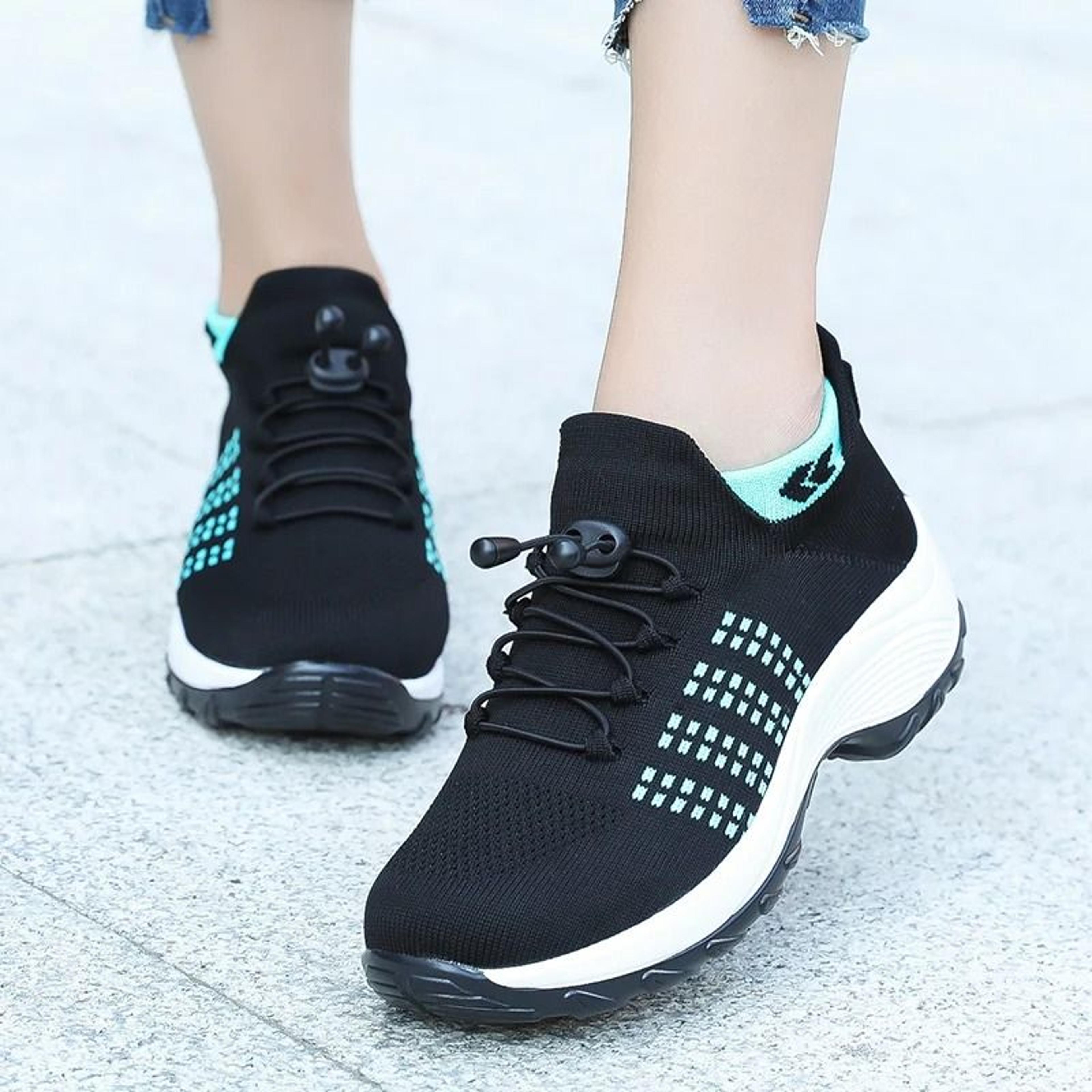 Women Breathable Walking Sneakers Non Slip Casual Shoes 3