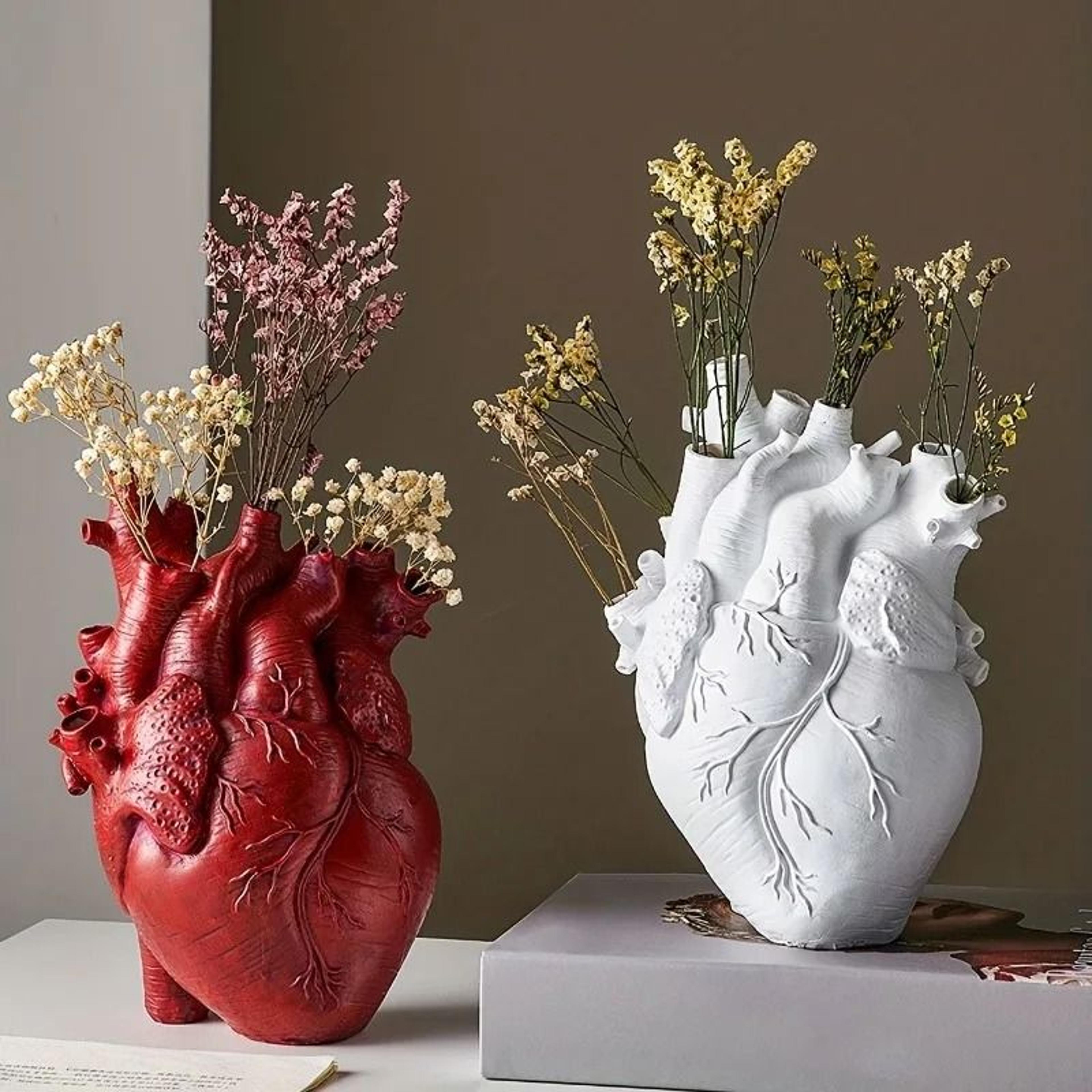 Anatomical Heart Vase Resin Decorative Flower Vessel 2