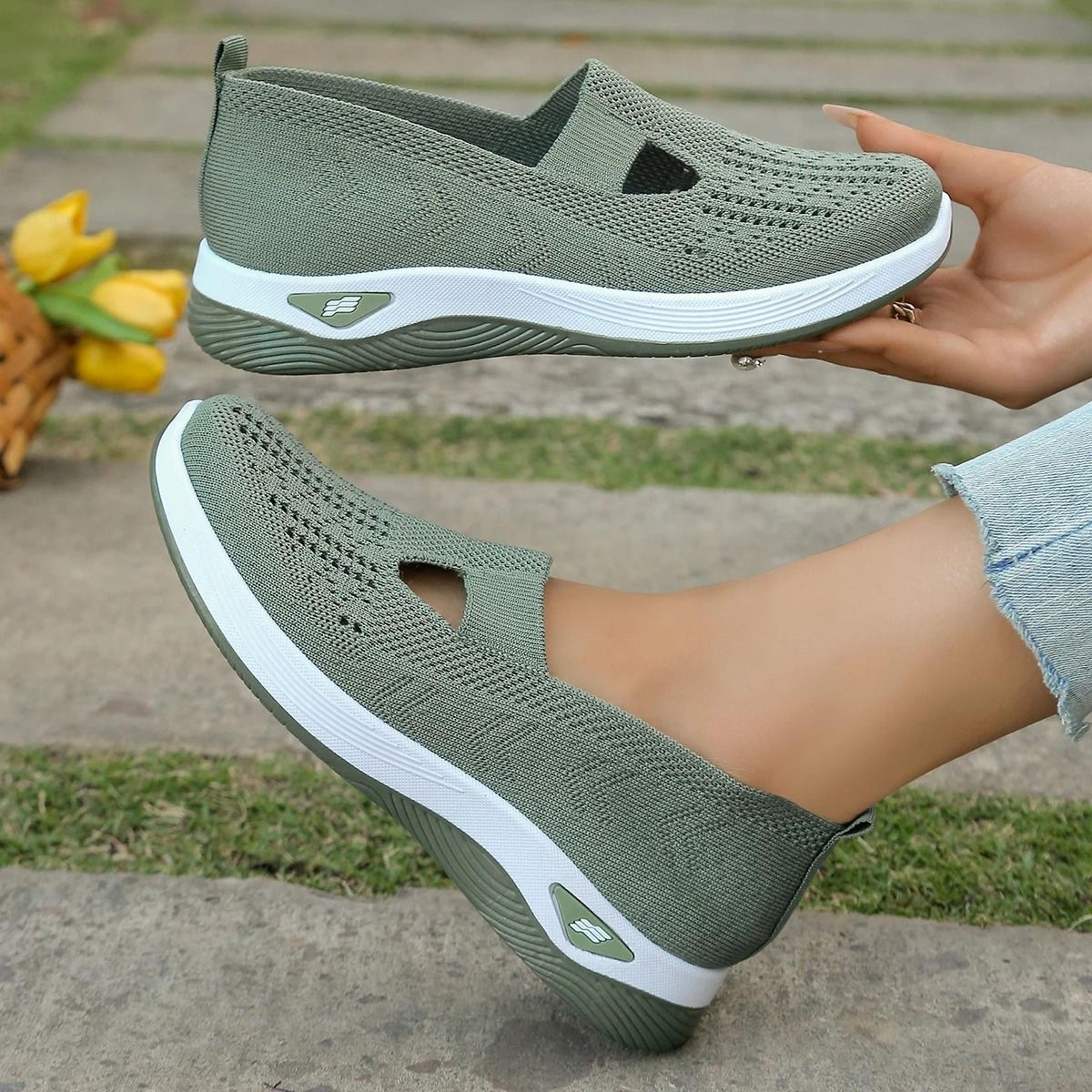 Women Casual Lightweight Flat Sneakers Comfortable Everyday SlipOn Shoes 13